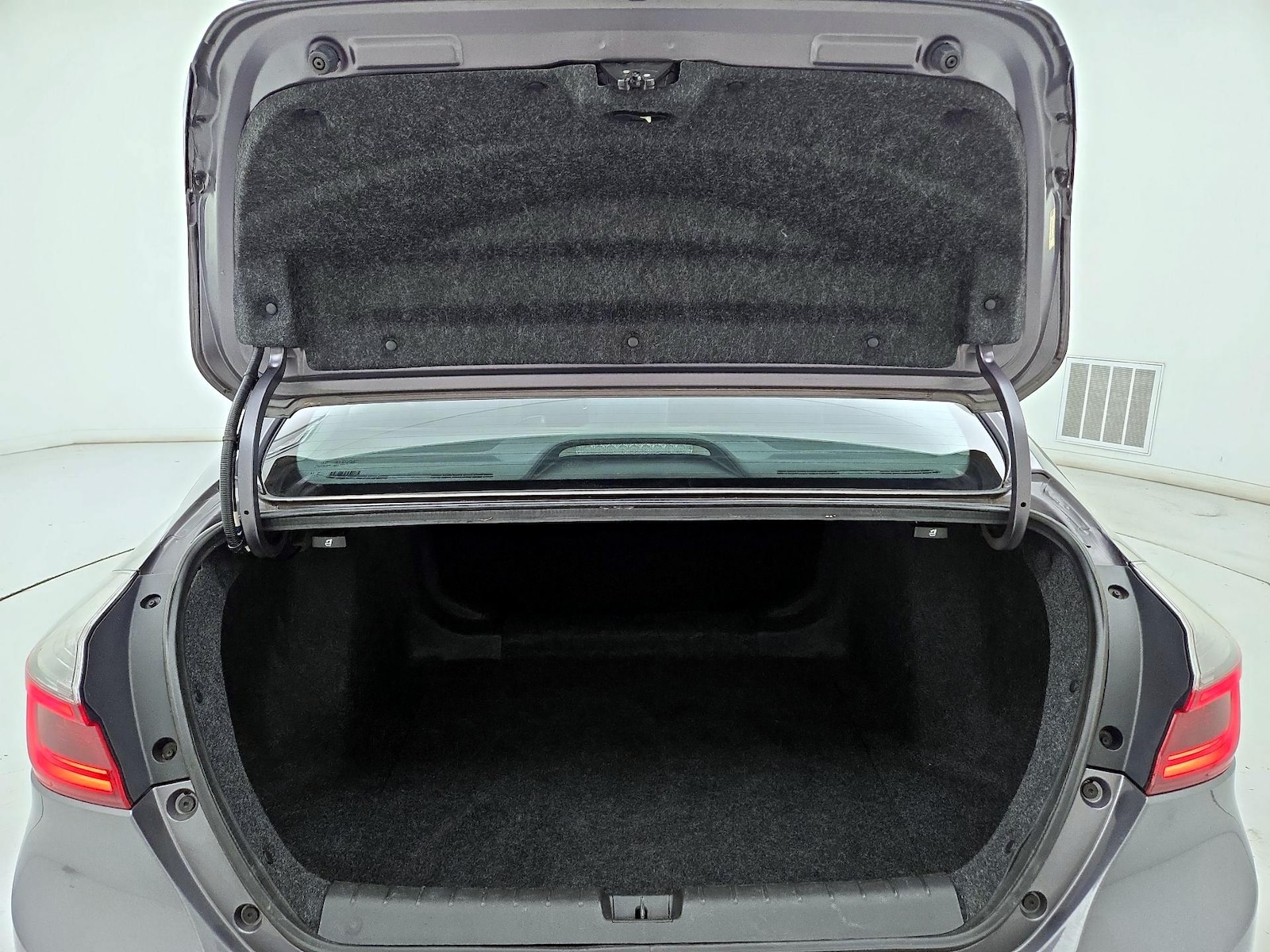 2020 Honda Insight EX - Photo 20