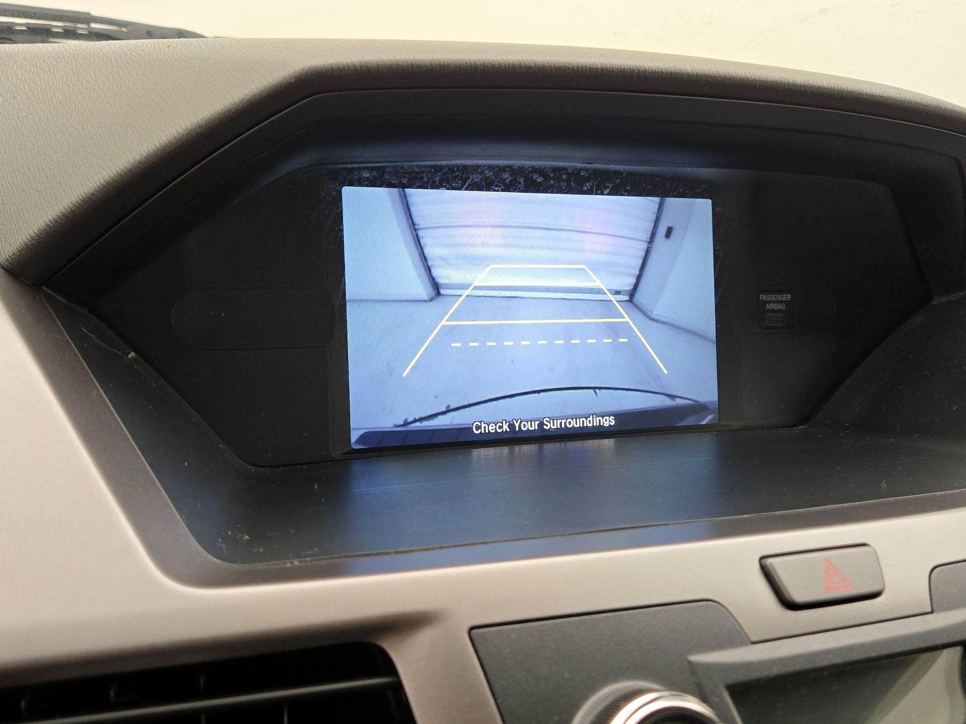 Thumbnail: 2016 Honda Odyssey - 14