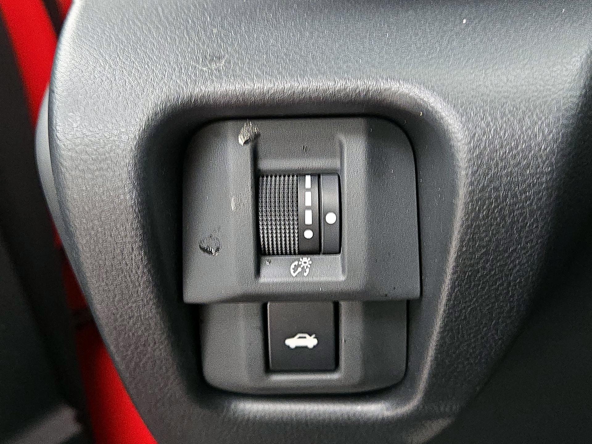 Thumbnail: 2025 Toyota GR86 - 13