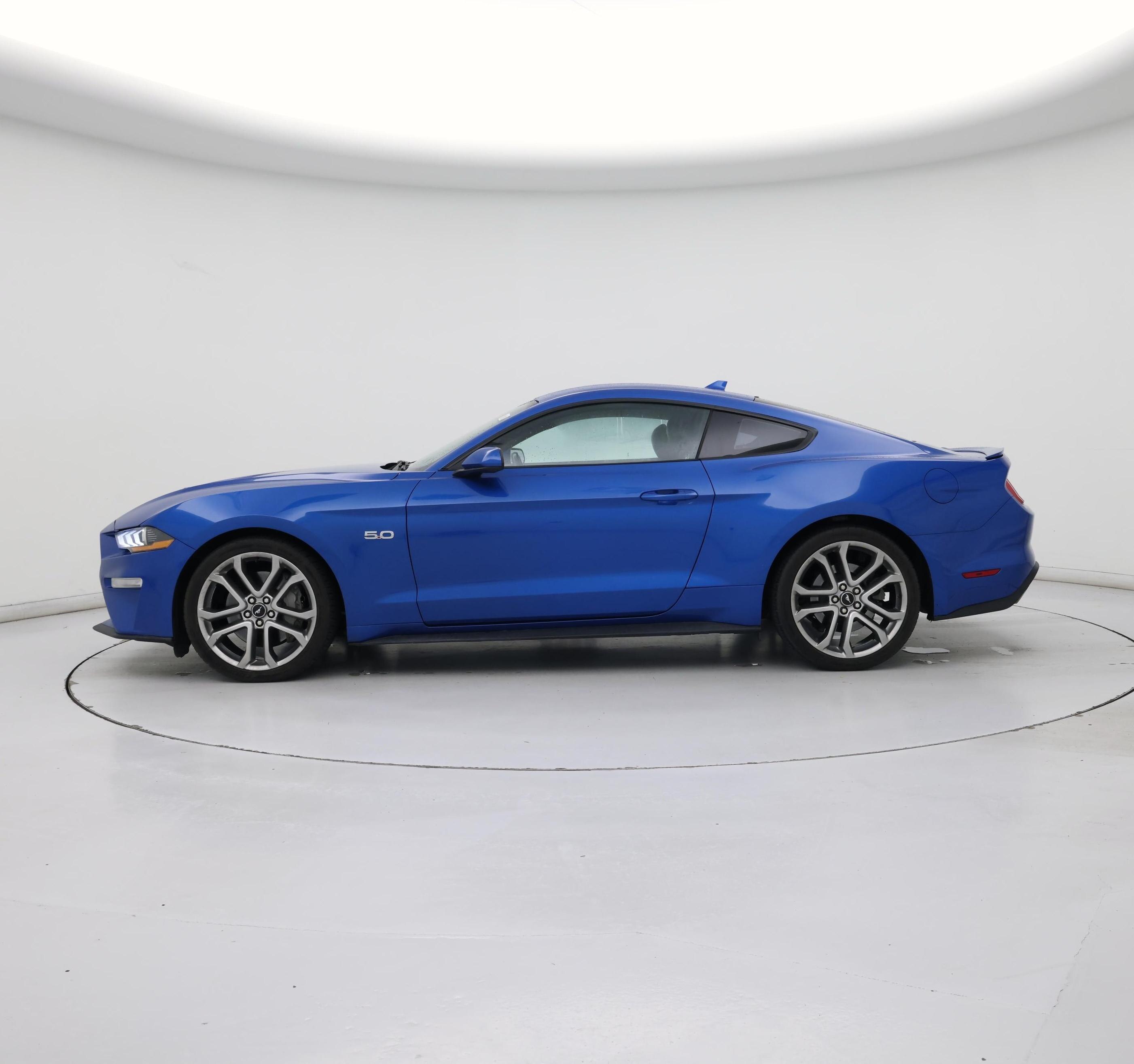 Thumbnail: 2021 Ford Mustang - 3