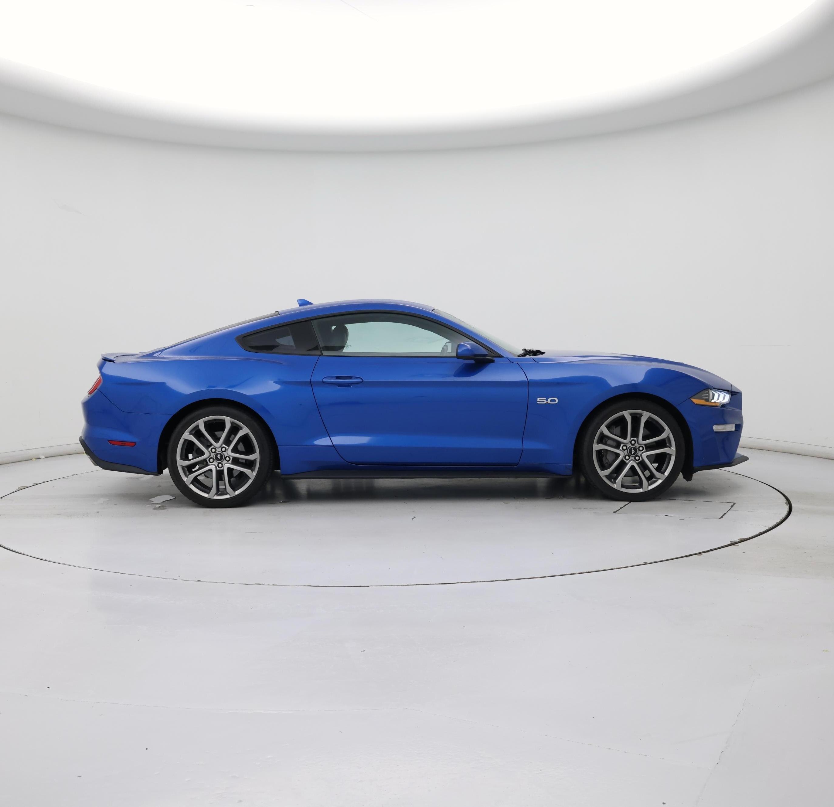 Thumbnail: 2021 Ford Mustang - 7