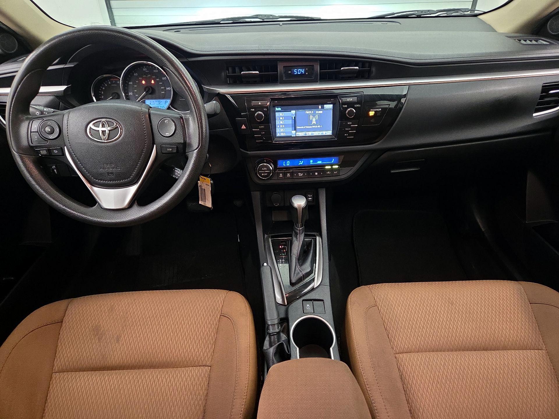 Thumbnail: 2014 Toyota Corolla - 9