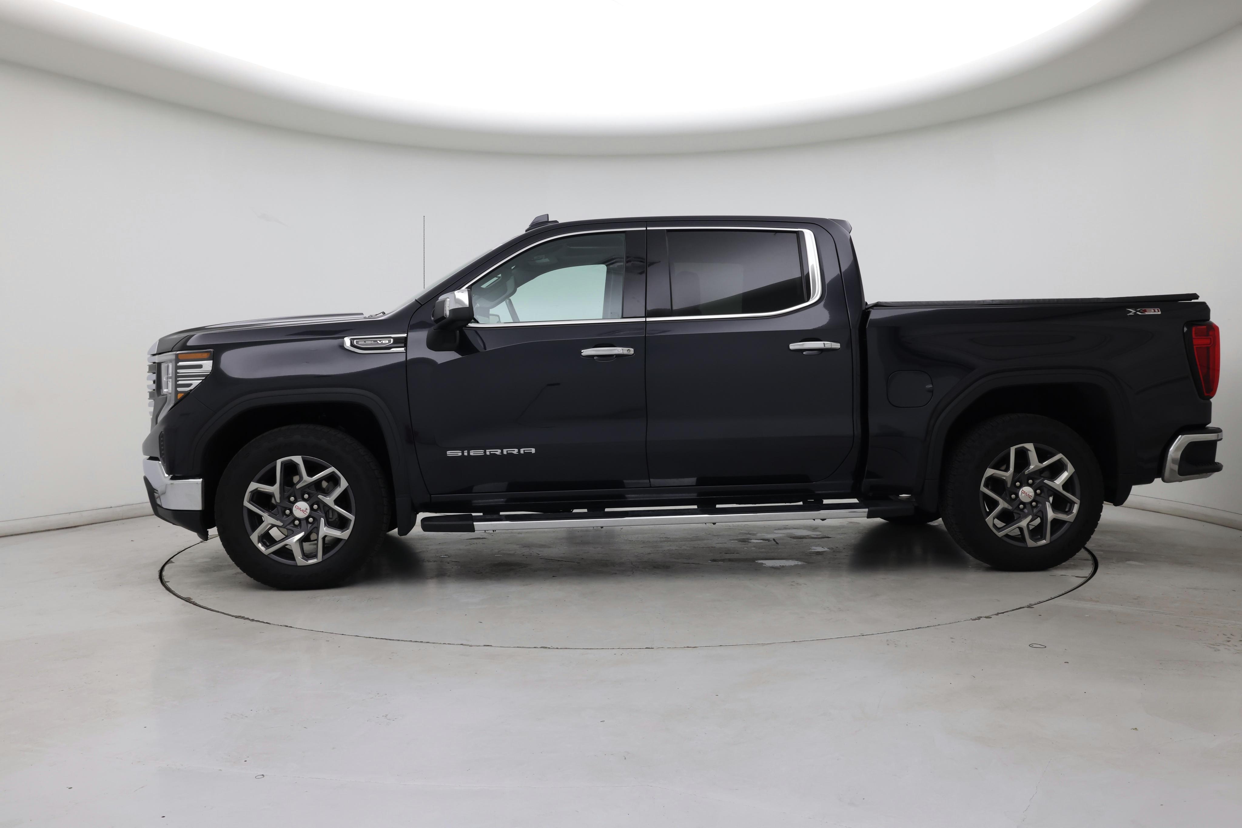 Thumbnail: 2023 GMC Sierra 1500 - 3