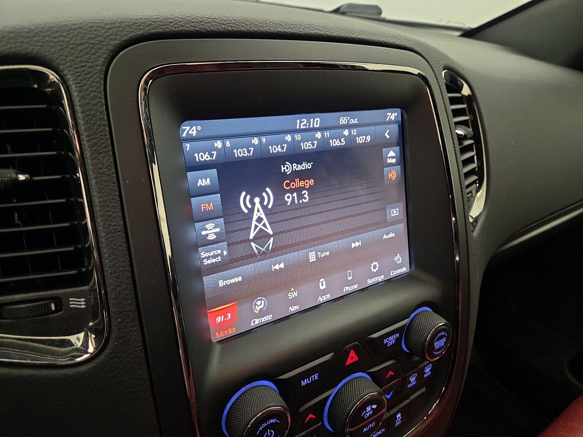 Thumbnail: 2018 Dodge Durango - 16