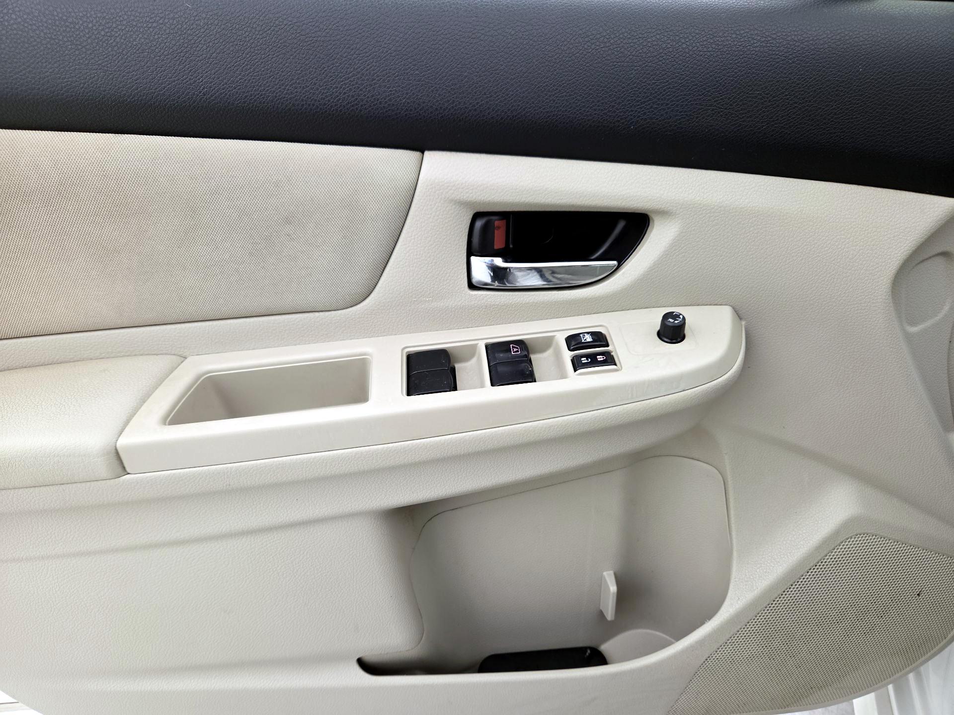 Thumbnail: 2014 Subaru Impreza - 12
