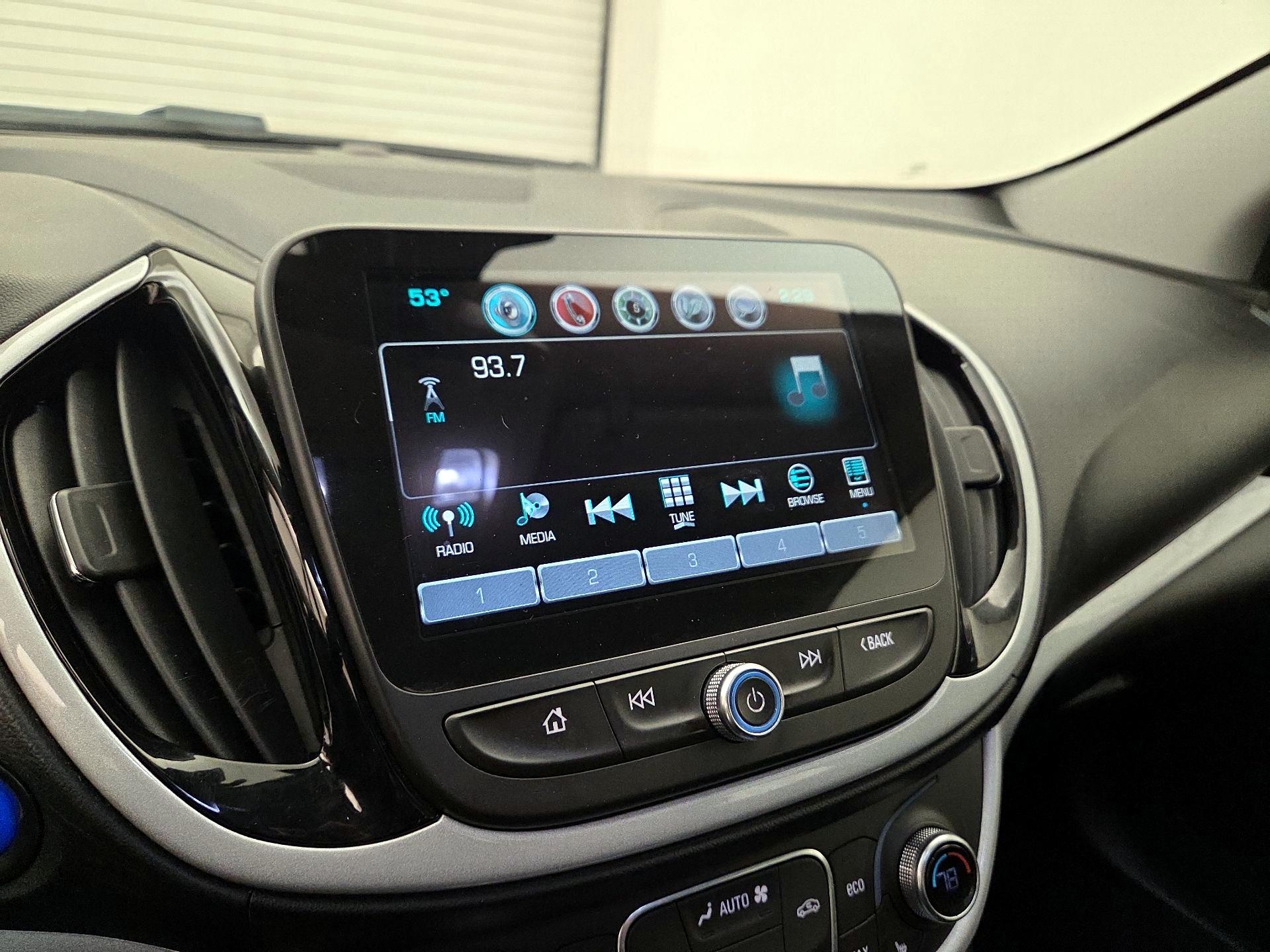 Thumbnail: 2018 Chevrolet Volt - 14