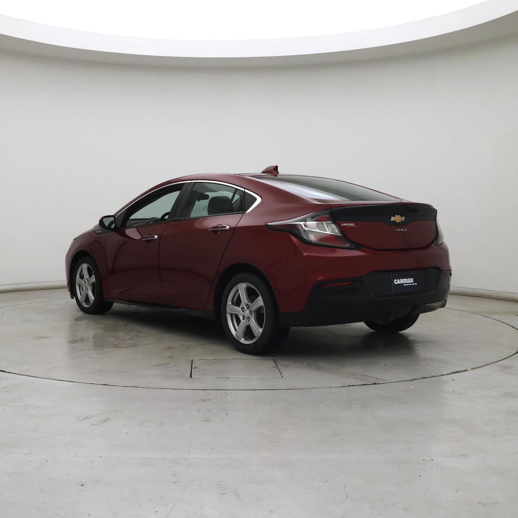 Thumbnail: 2018 Chevrolet Volt - 2