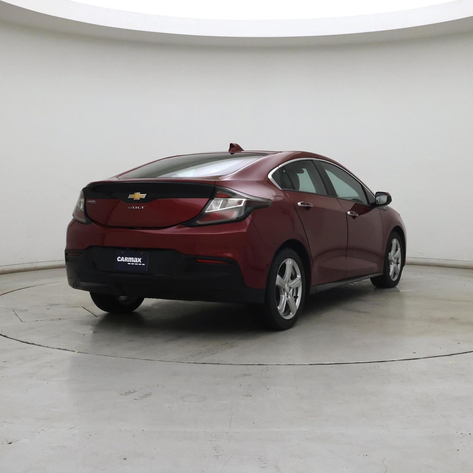 Thumbnail: 2018 Chevrolet Volt - 8