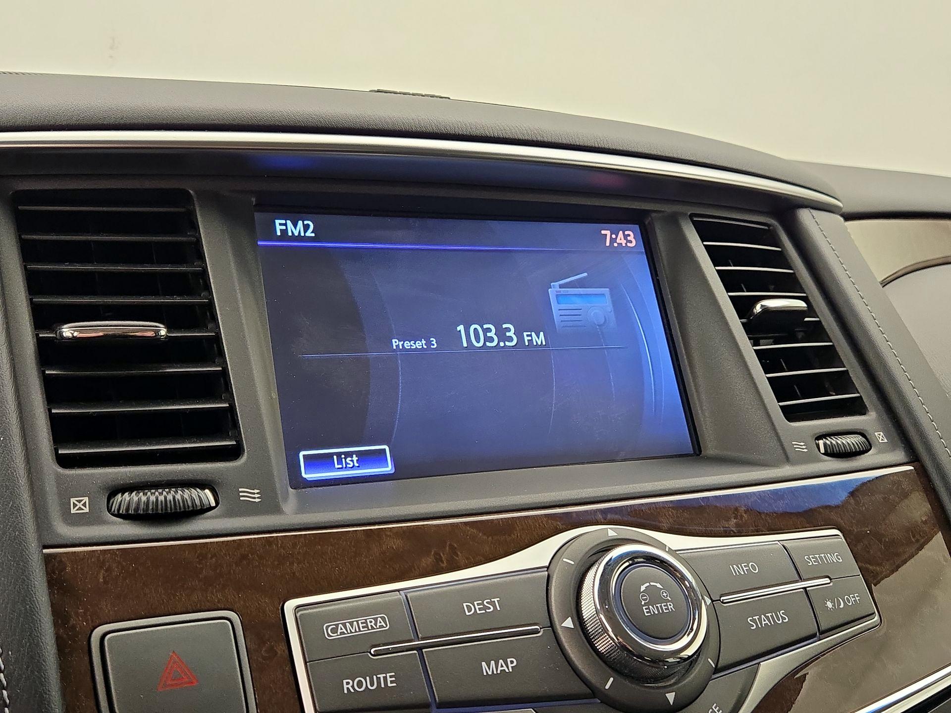 Thumbnail: 2017 INFINITI QX80 - 16