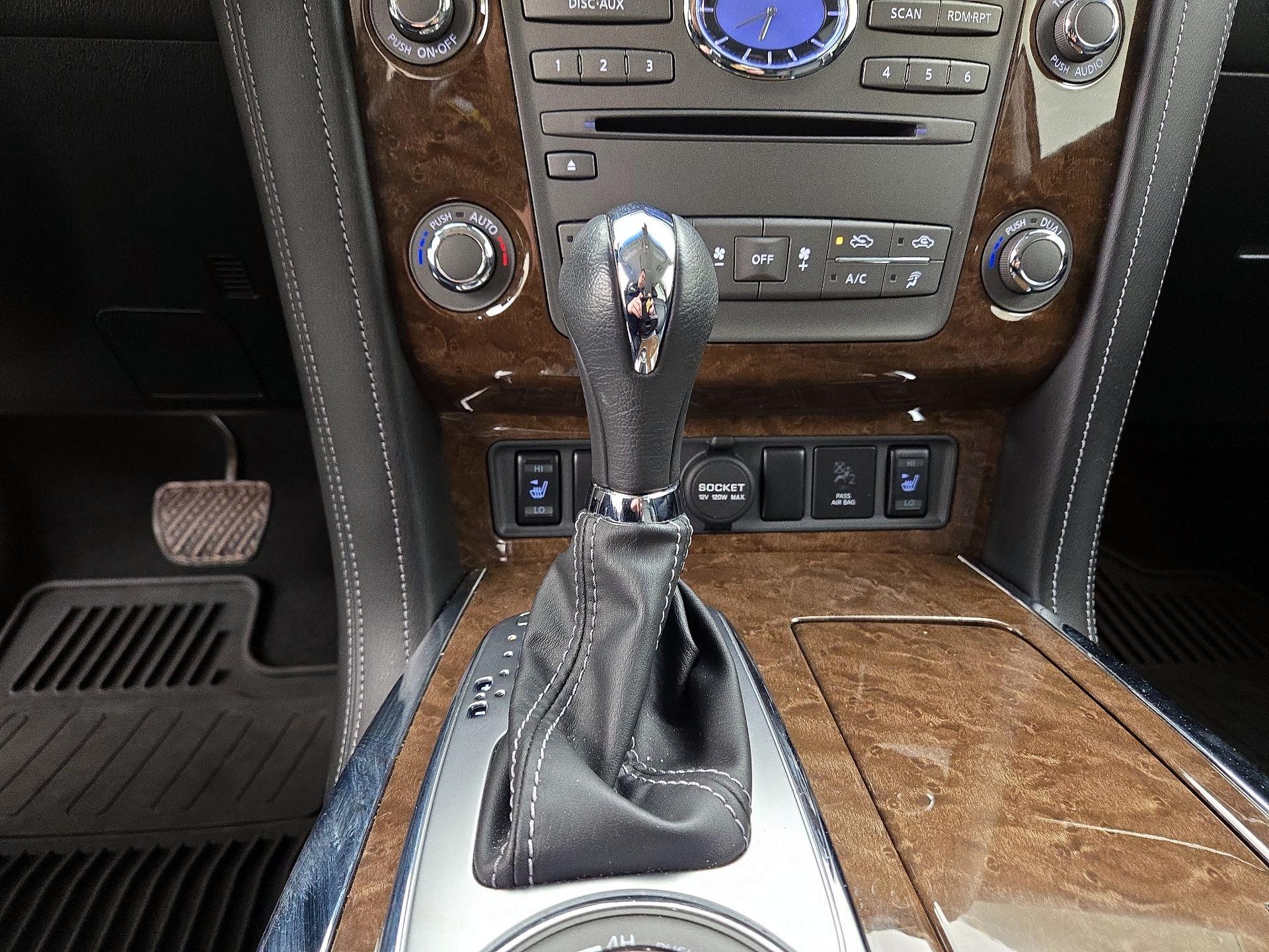 Thumbnail: 2017 INFINITI QX80 - 18