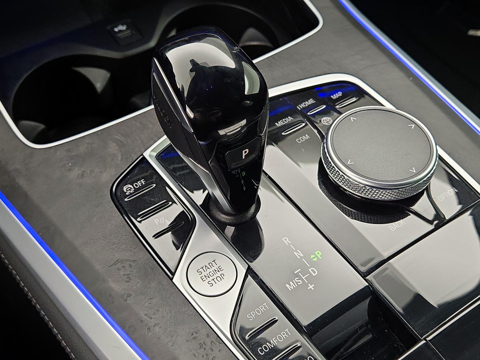 Thumbnail: 2022 BMW X5 - 18
