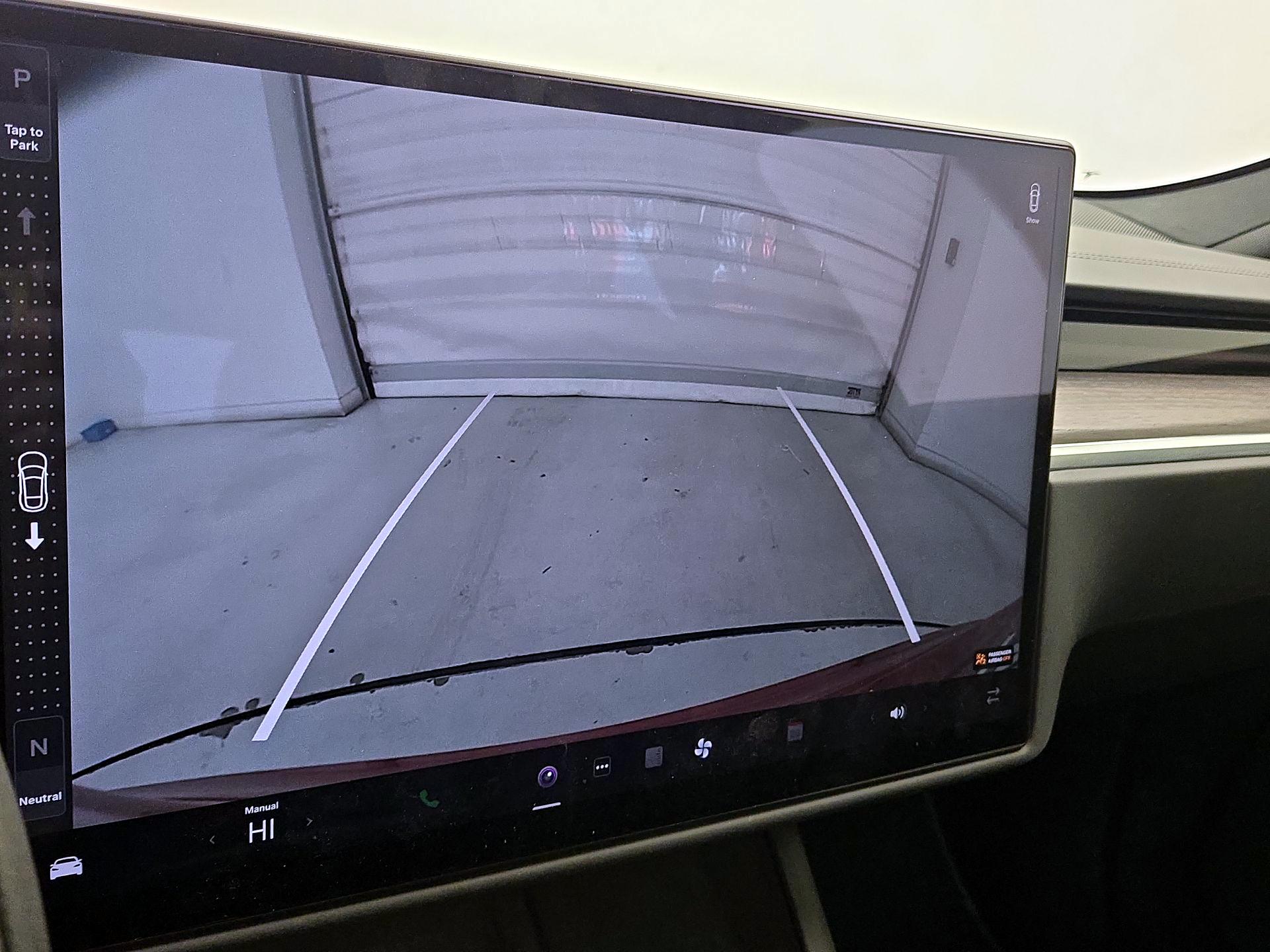 Thumbnail: 2022 Tesla Model S - 14