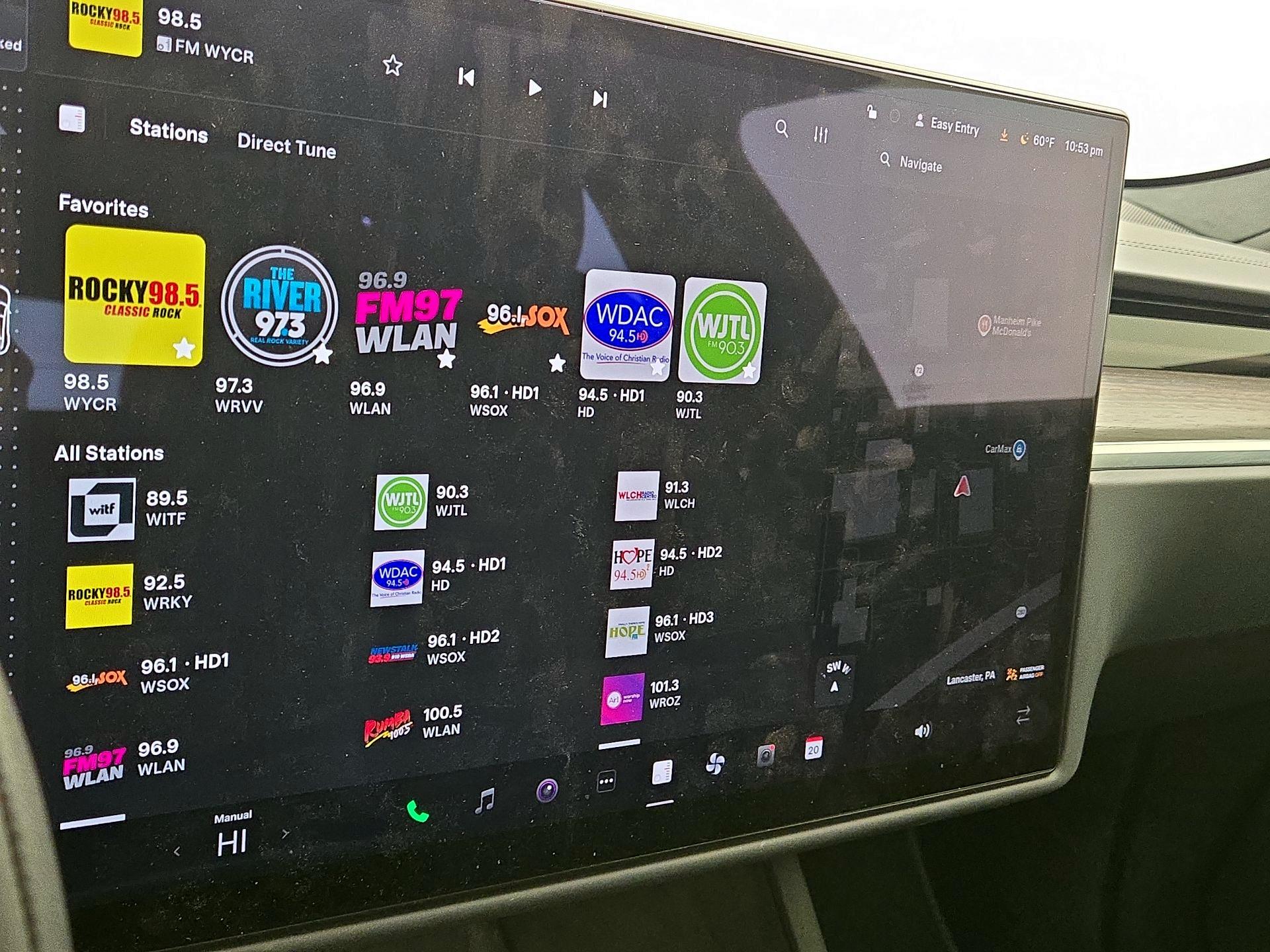 Thumbnail: 2022 Tesla Model S - 15