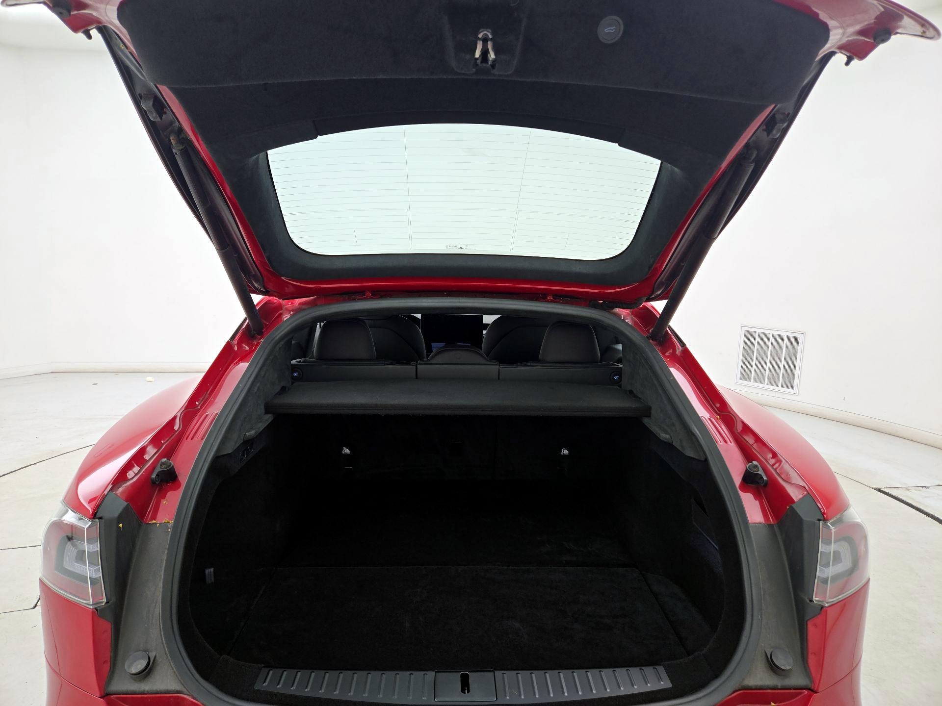 Thumbnail: 2022 Tesla Model S - 20