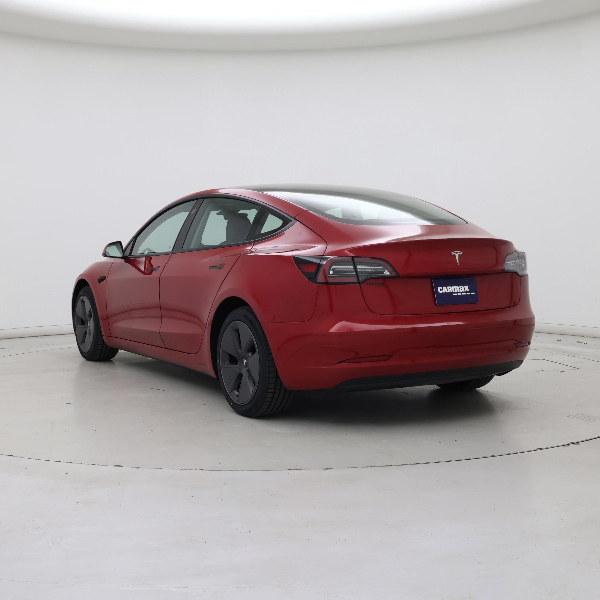 Thumbnail: 2023 Tesla Model 3 - 2