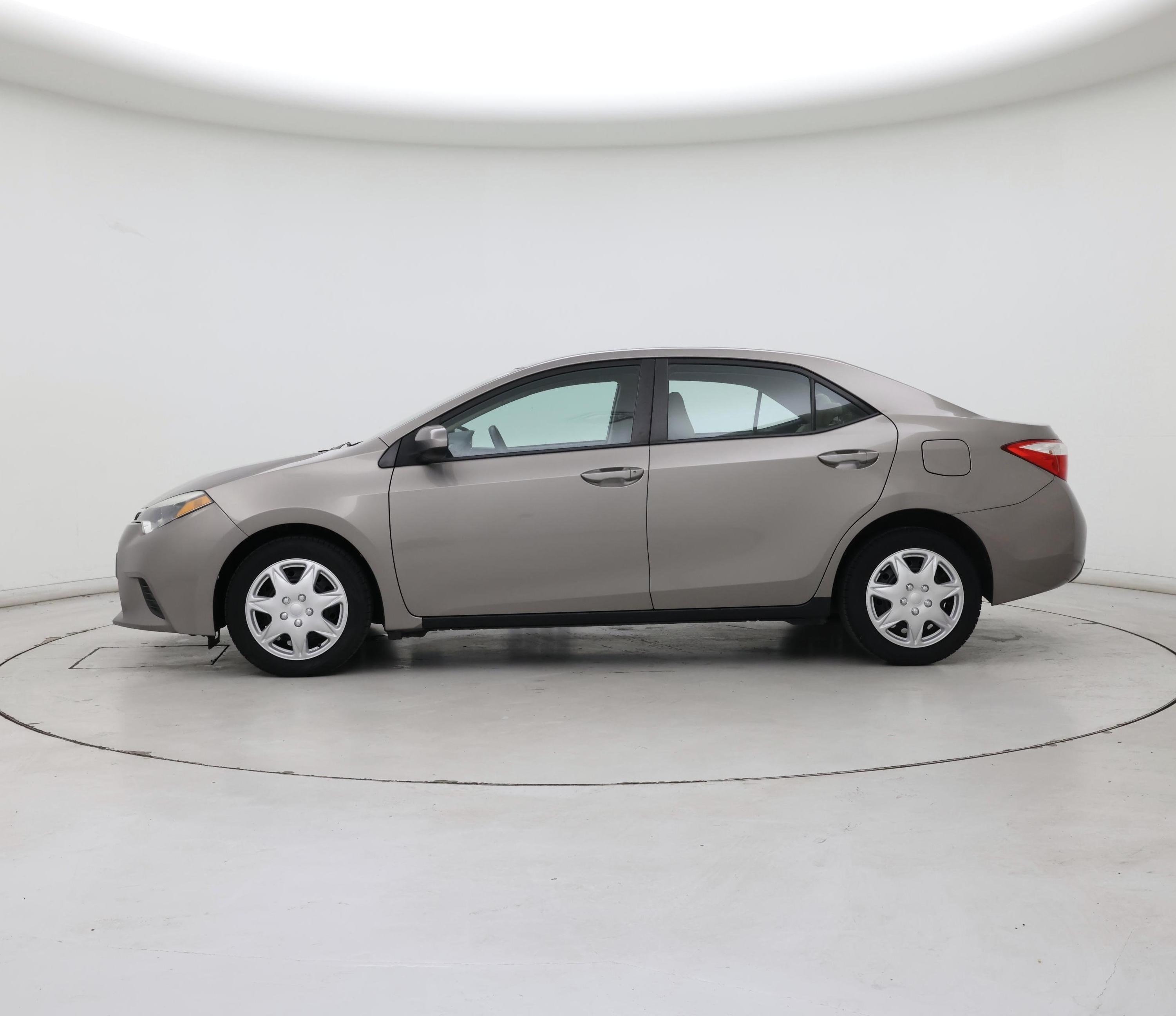 Thumbnail: 2014 Toyota Corolla - 3