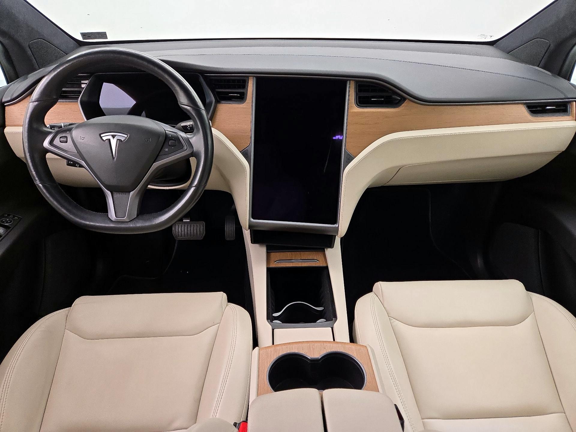 Thumbnail: 2020 Tesla Model X - 9