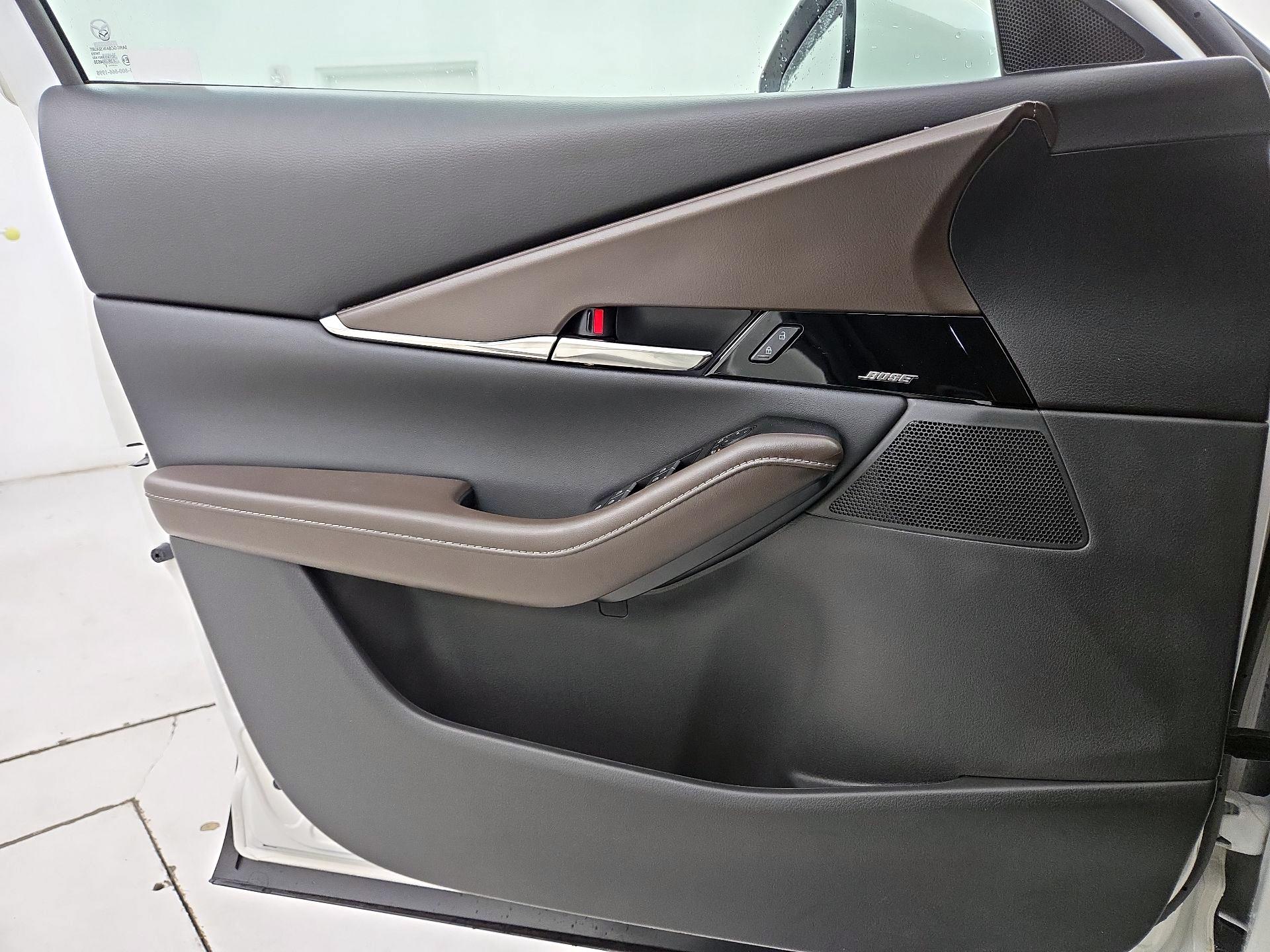 Thumbnail: 2025 Mazda CX-30 - 12