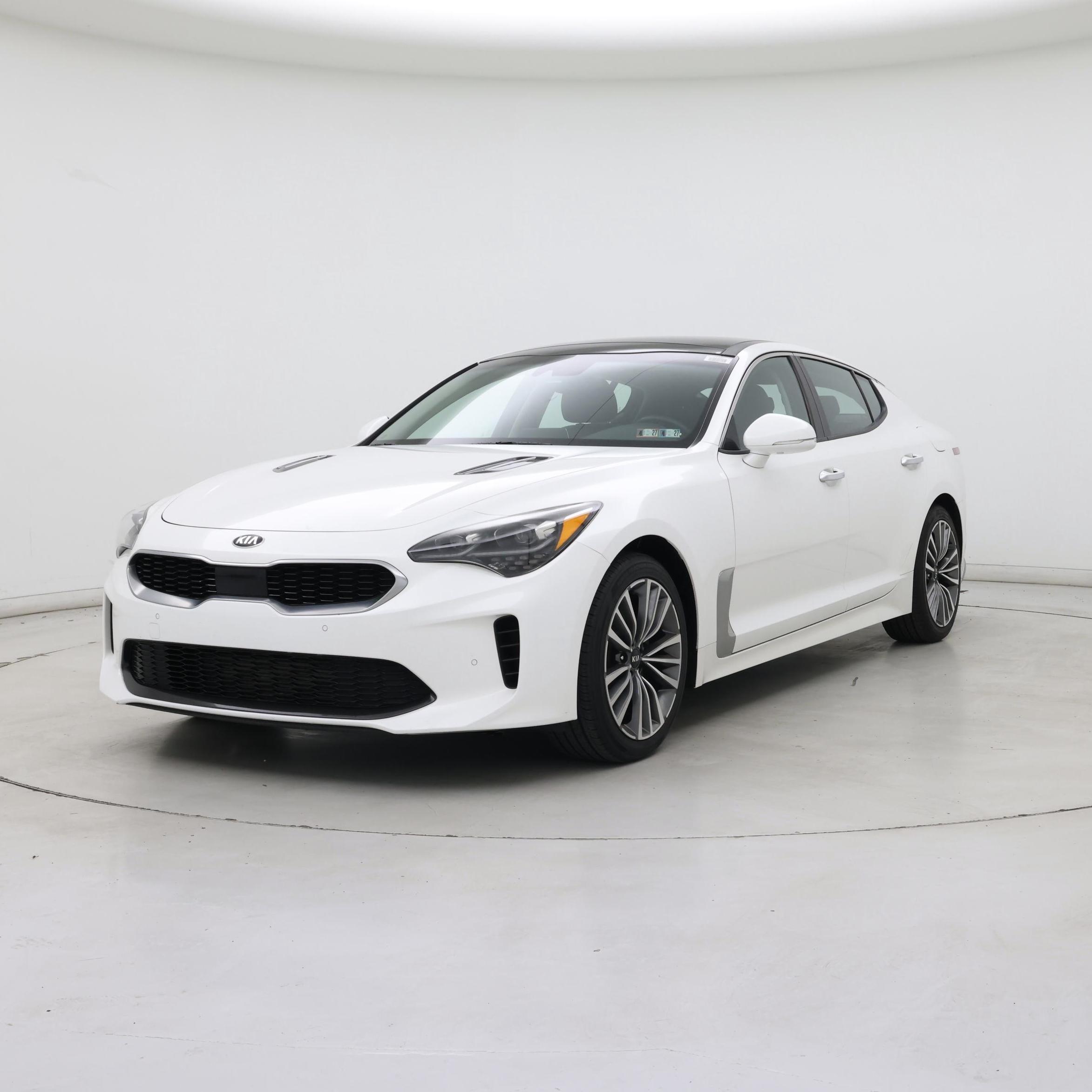 Thumbnail: 2019 Kia Stinger - 4
