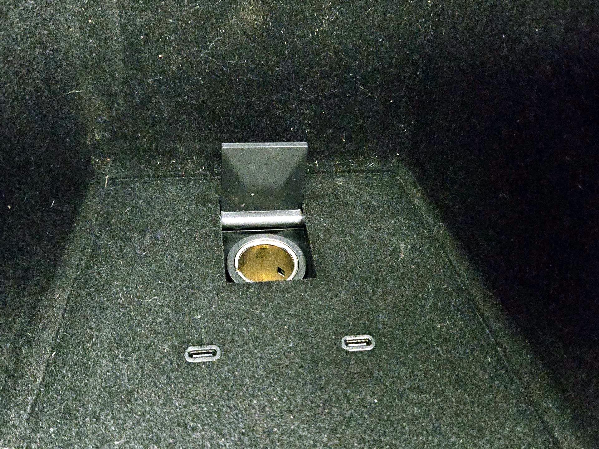 Thumbnail: 2023 Tesla Model X - 18