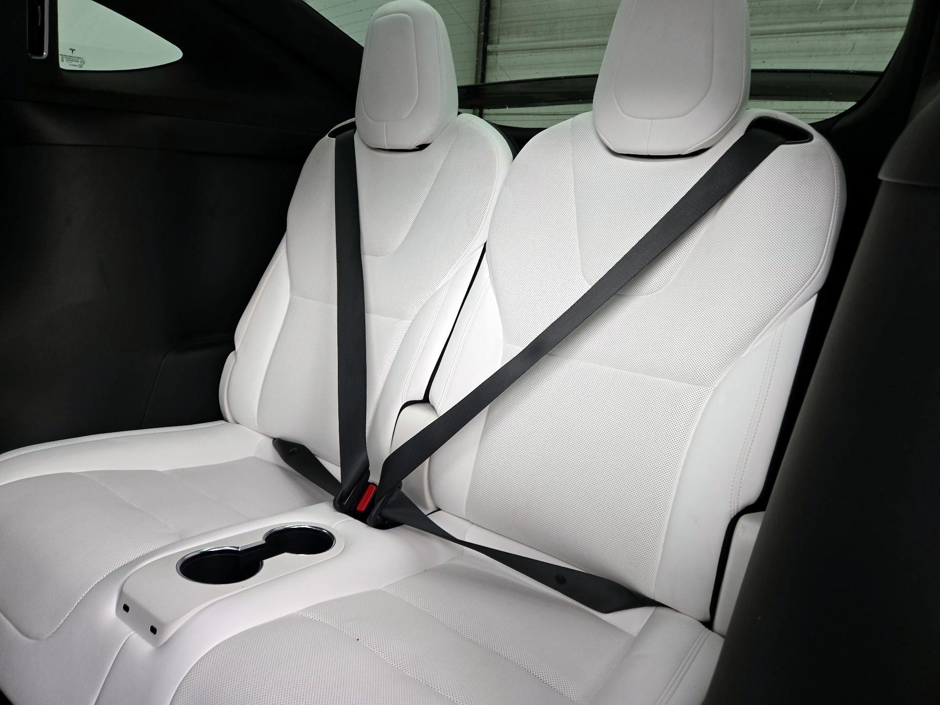 Thumbnail: 2023 Tesla Model X - 20