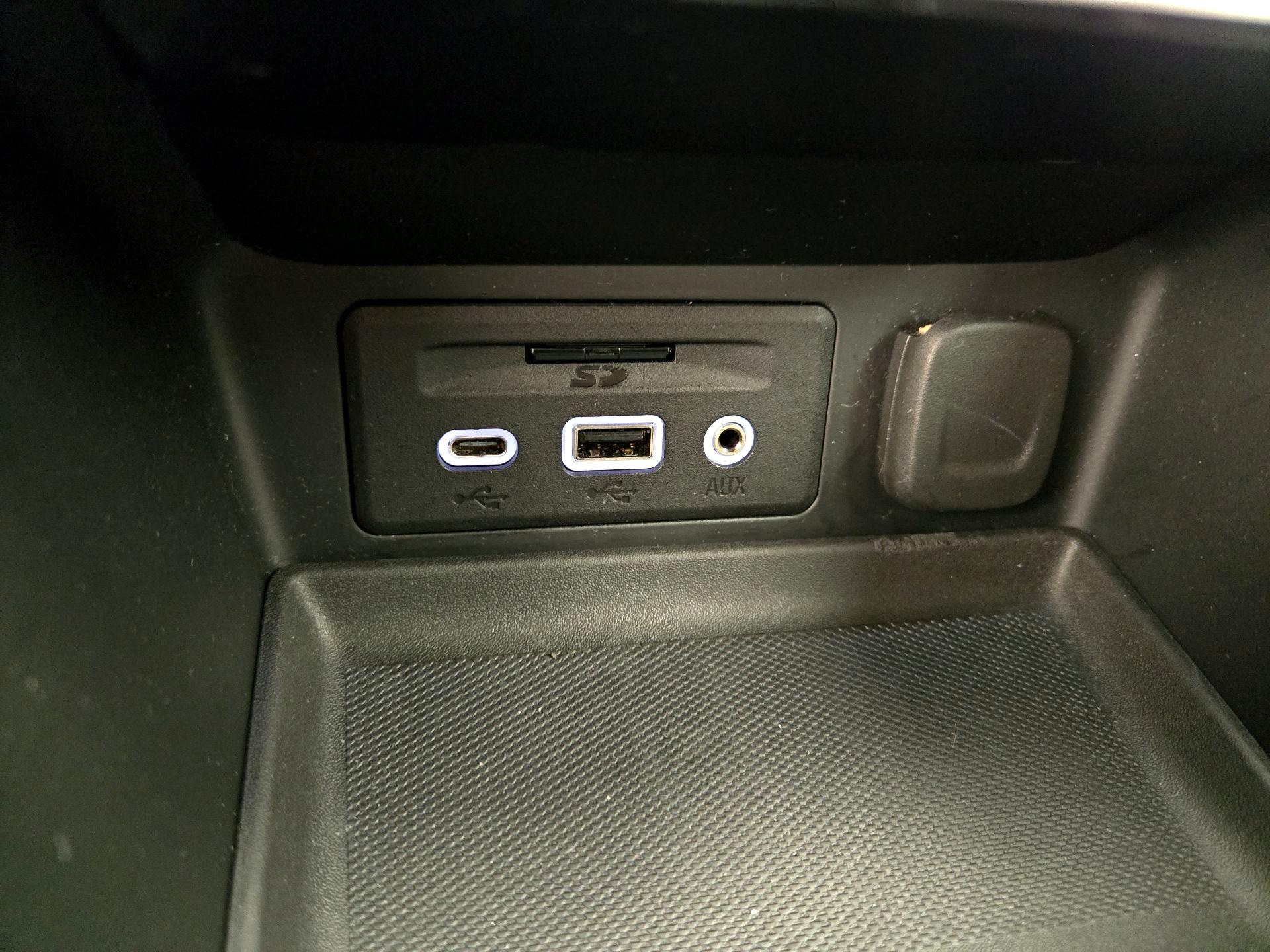 Thumbnail: 2020 GMC Terrain - 19