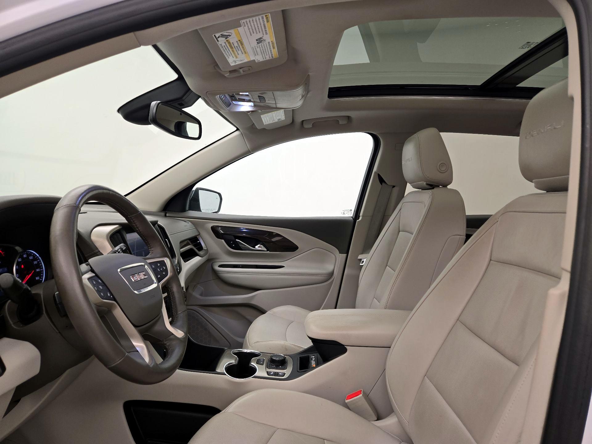 Thumbnail: 2020 GMC Terrain - 20