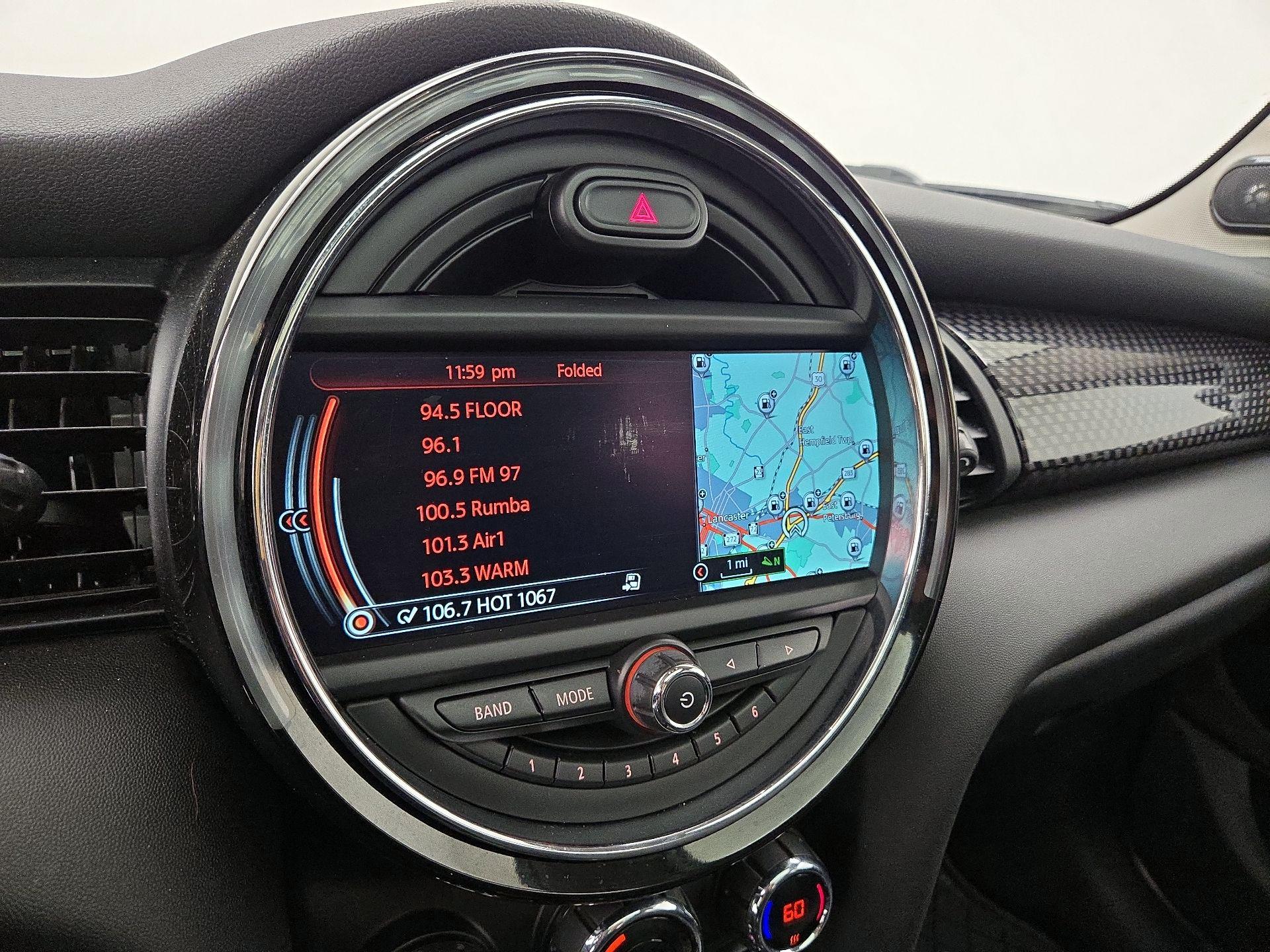 Thumbnail: 2016 MINI Cooper Hardtop - 15