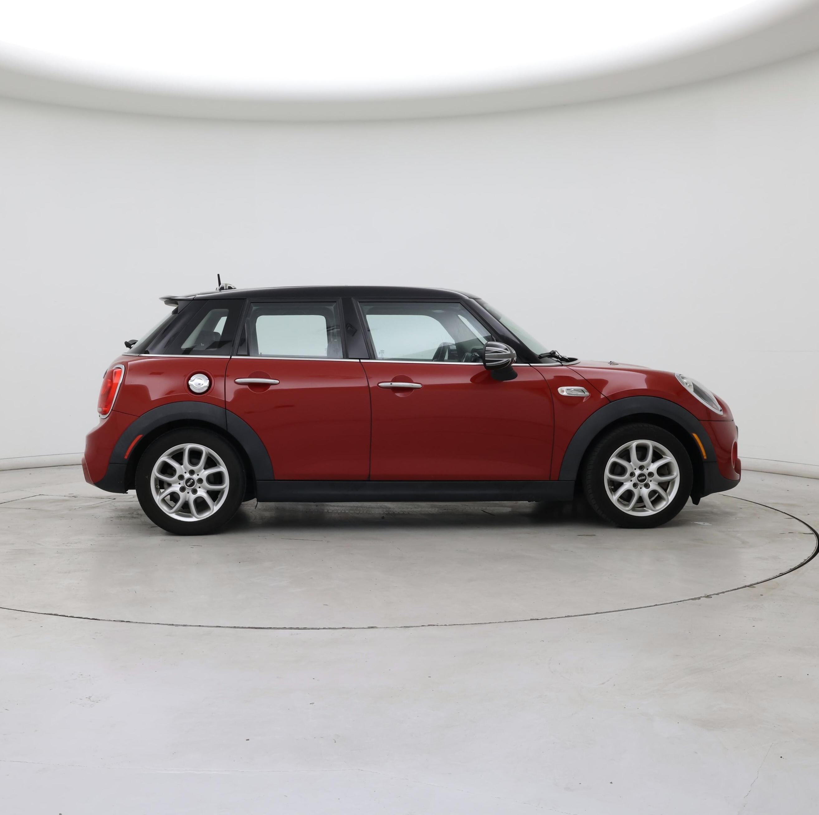 Thumbnail: 2016 MINI Cooper Hardtop - 7