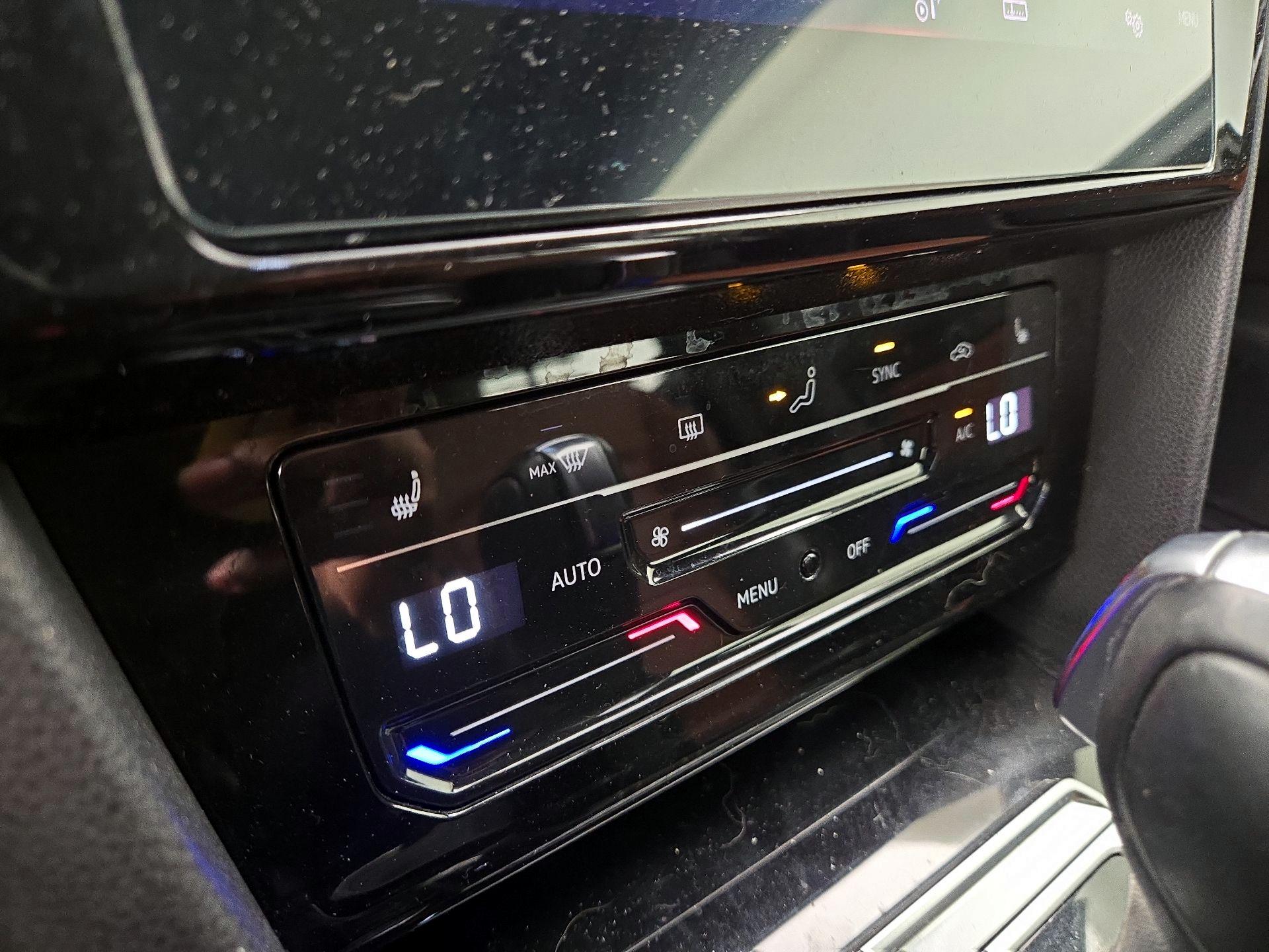 Thumbnail: 2021 Volkswagen Arteon - 16