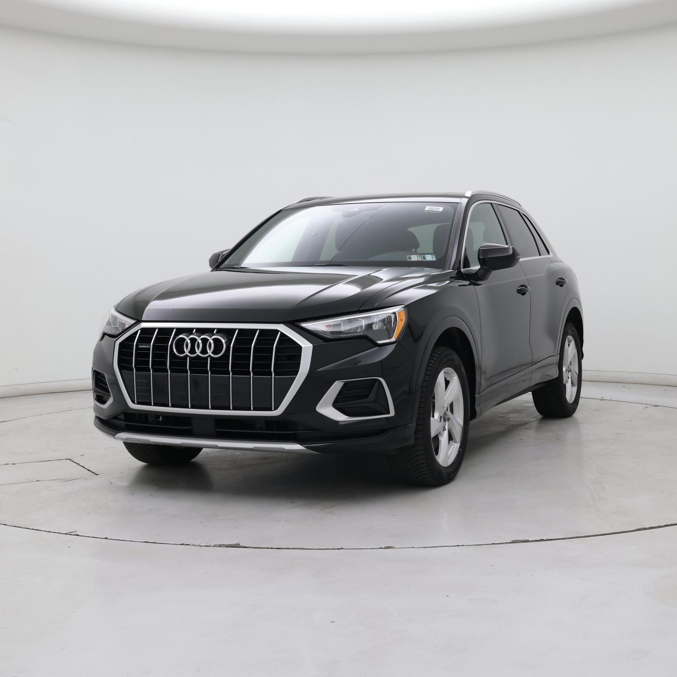 Thumbnail: 2021 Audi Q3 - 4