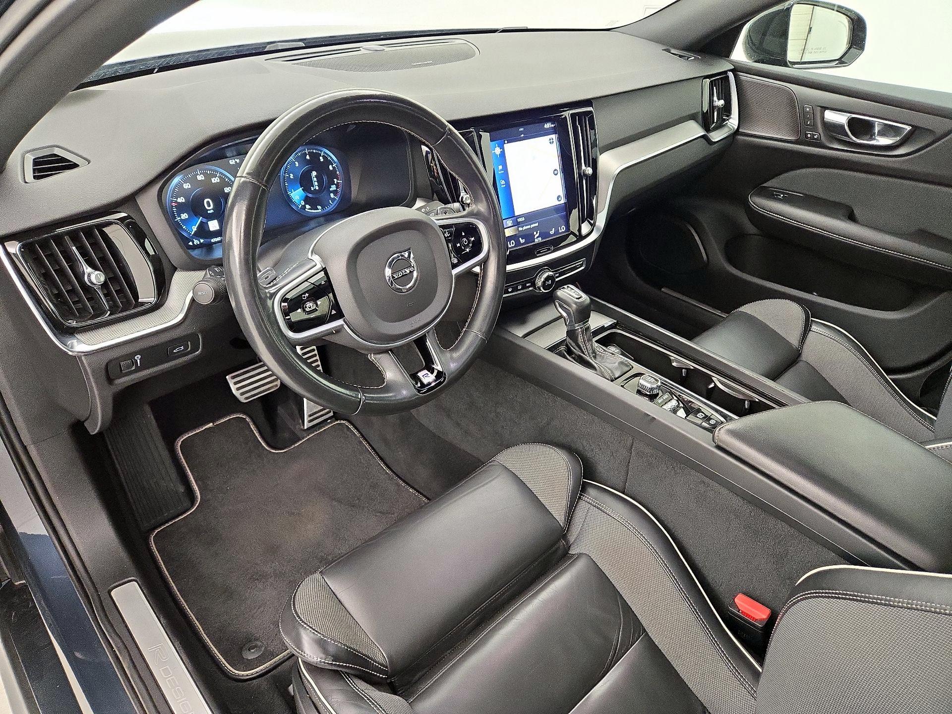 Thumbnail: 2019 Volvo S60 - 11