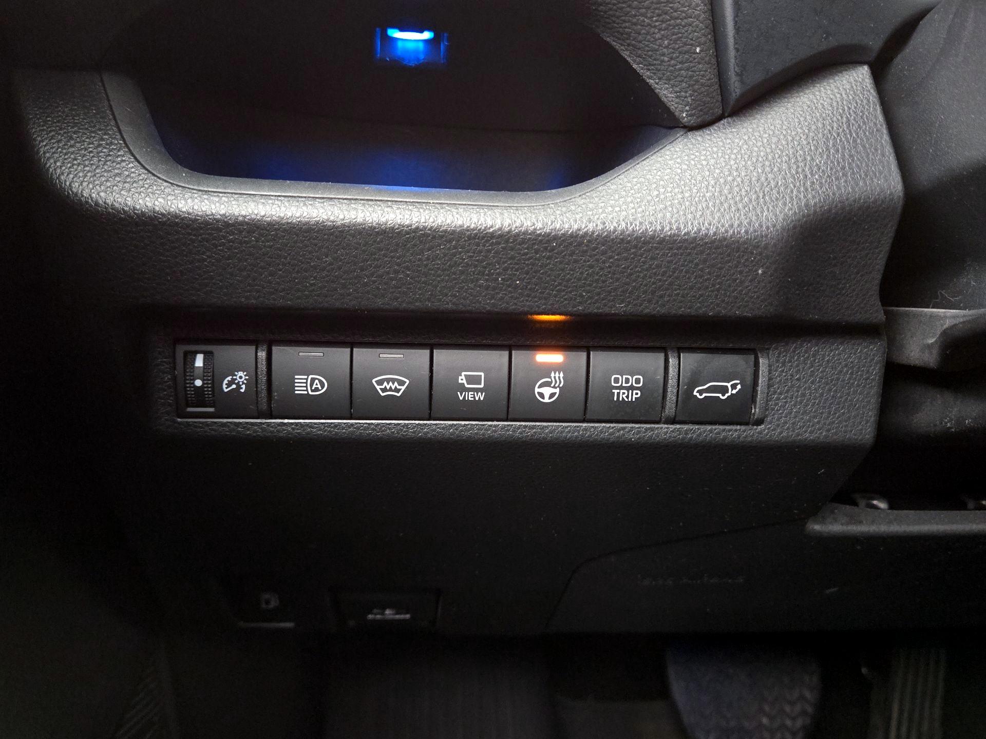 Thumbnail: 2024 Toyota RAV4 - 13