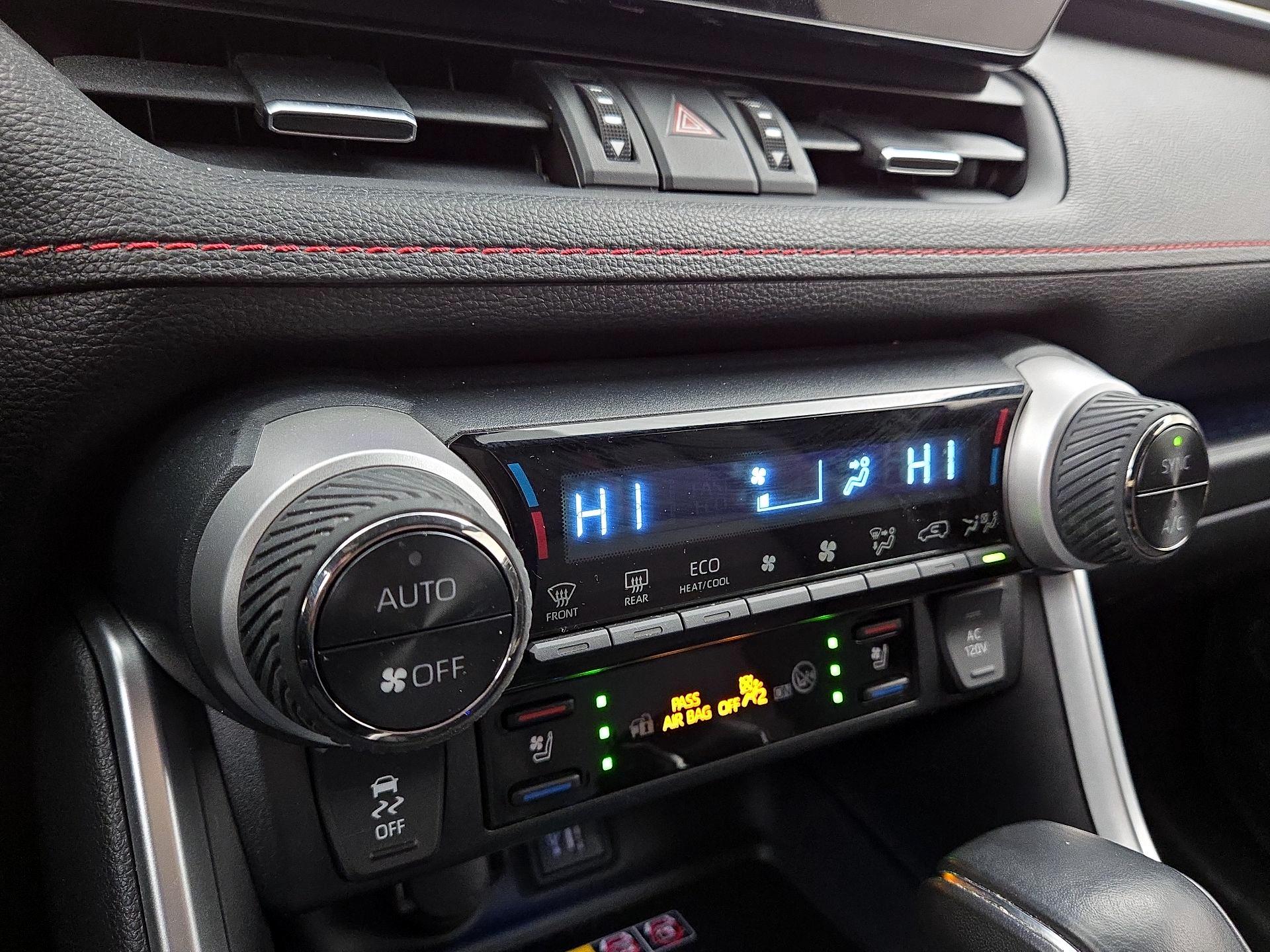 Thumbnail: 2024 Toyota RAV4 - 16