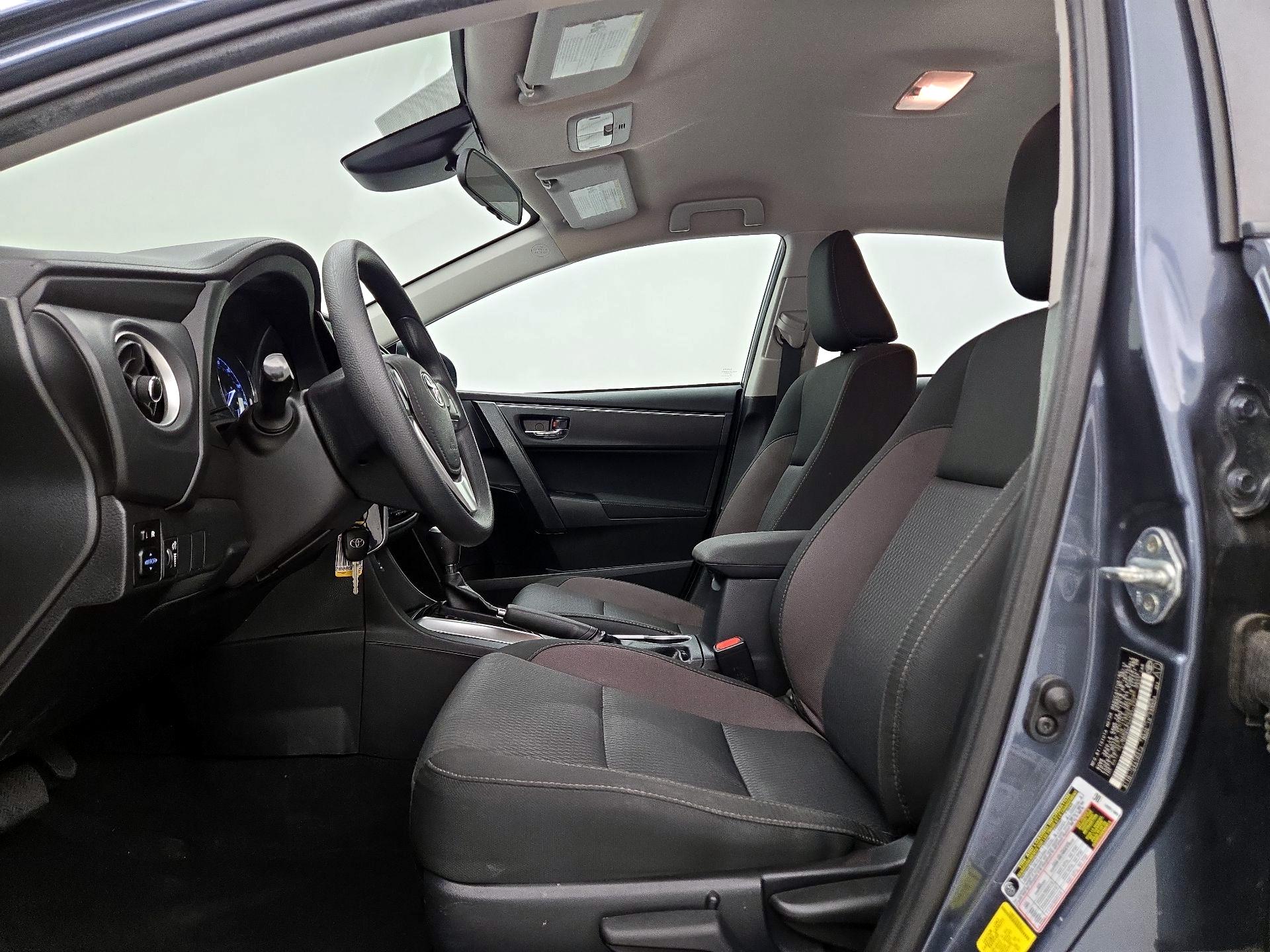 Thumbnail: 2017 Toyota Corolla - 11