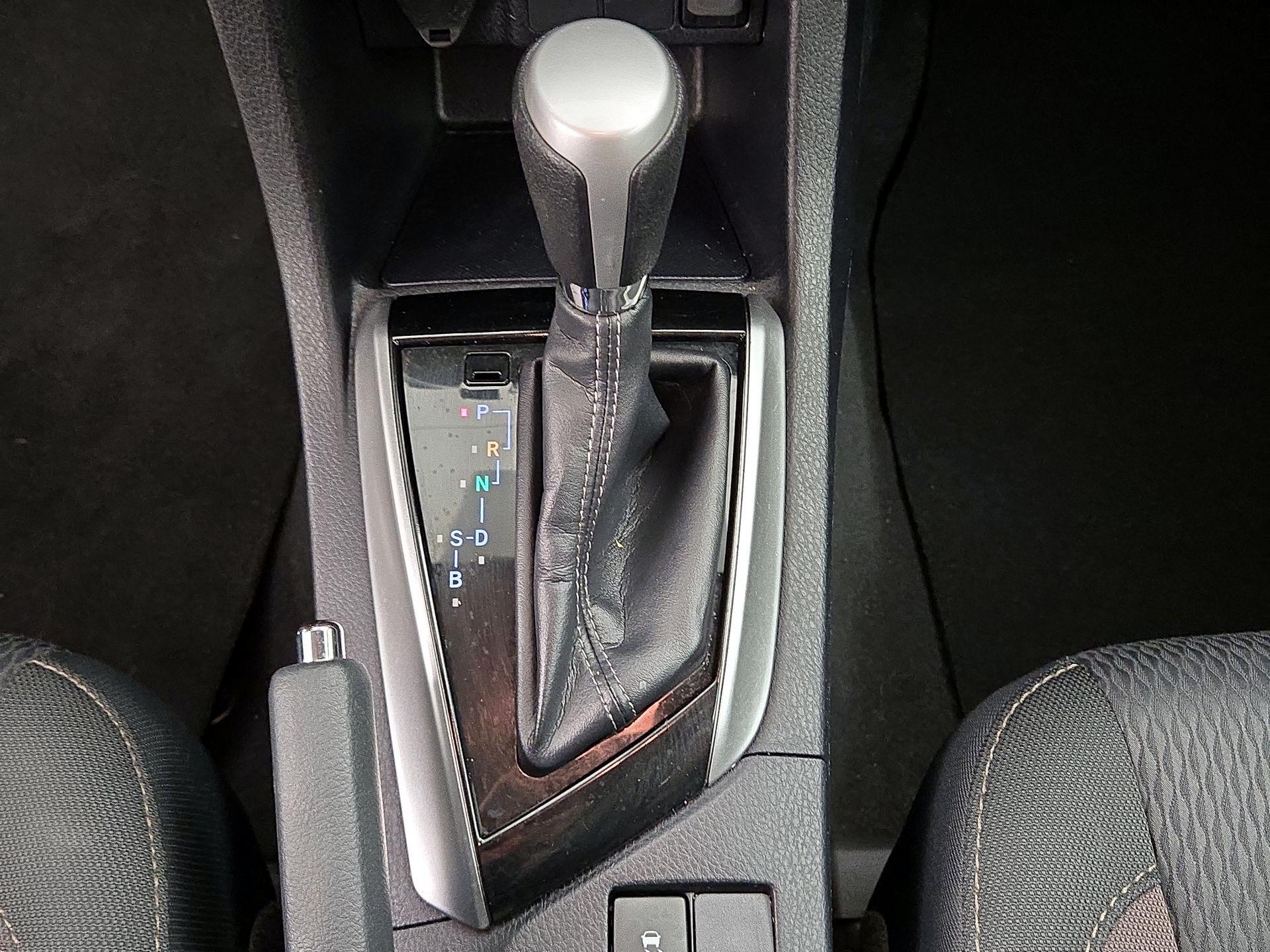 Thumbnail: 2017 Toyota Corolla - 16