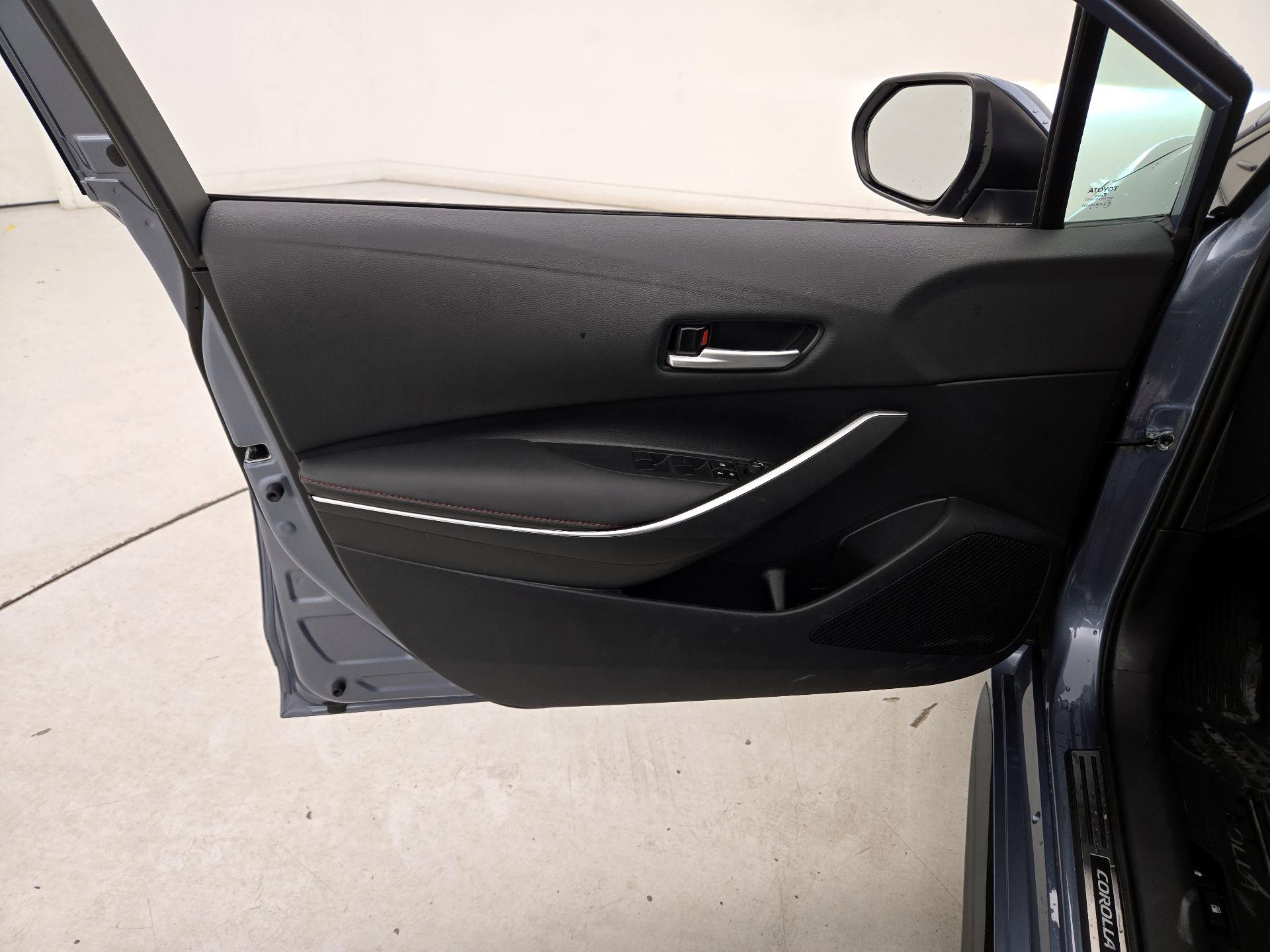 Thumbnail: 2024 Toyota Corolla - 12