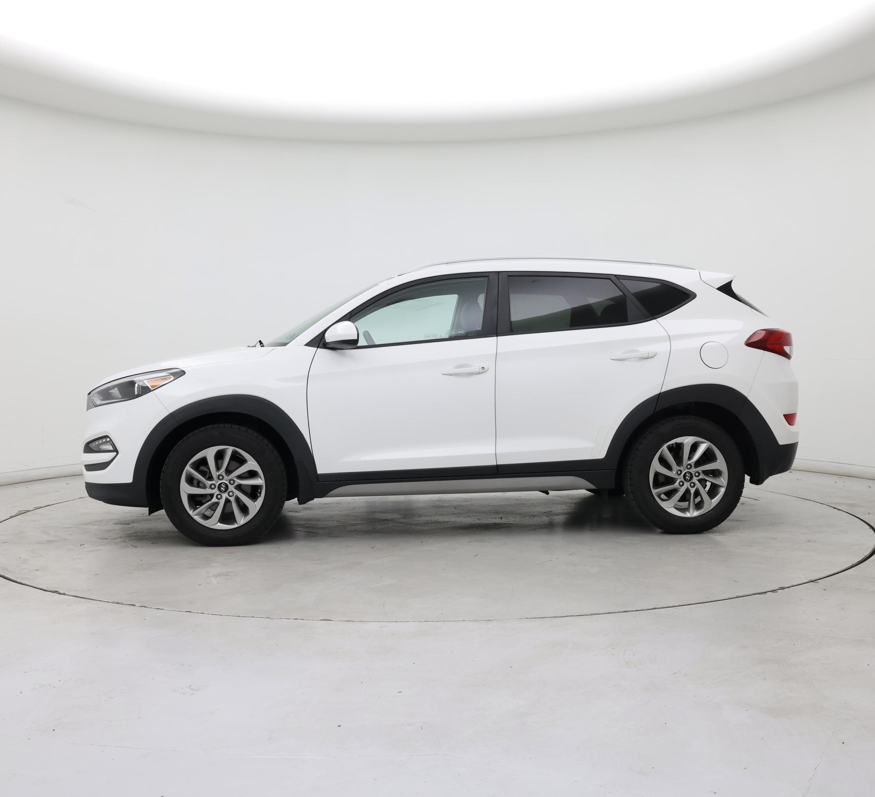 Thumbnail: 2018 Hyundai Tucson - 3