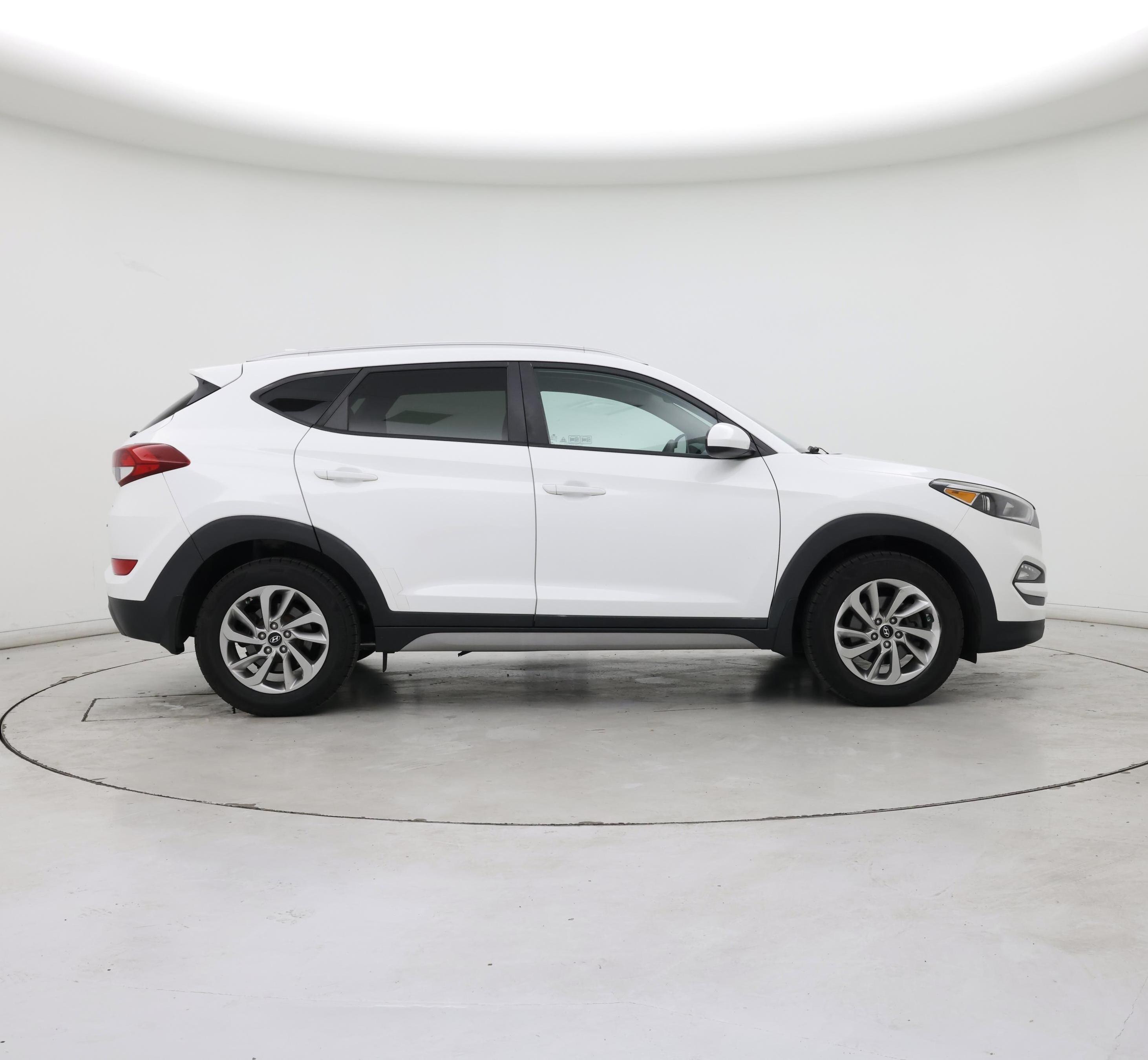 Thumbnail: 2018 Hyundai Tucson - 7