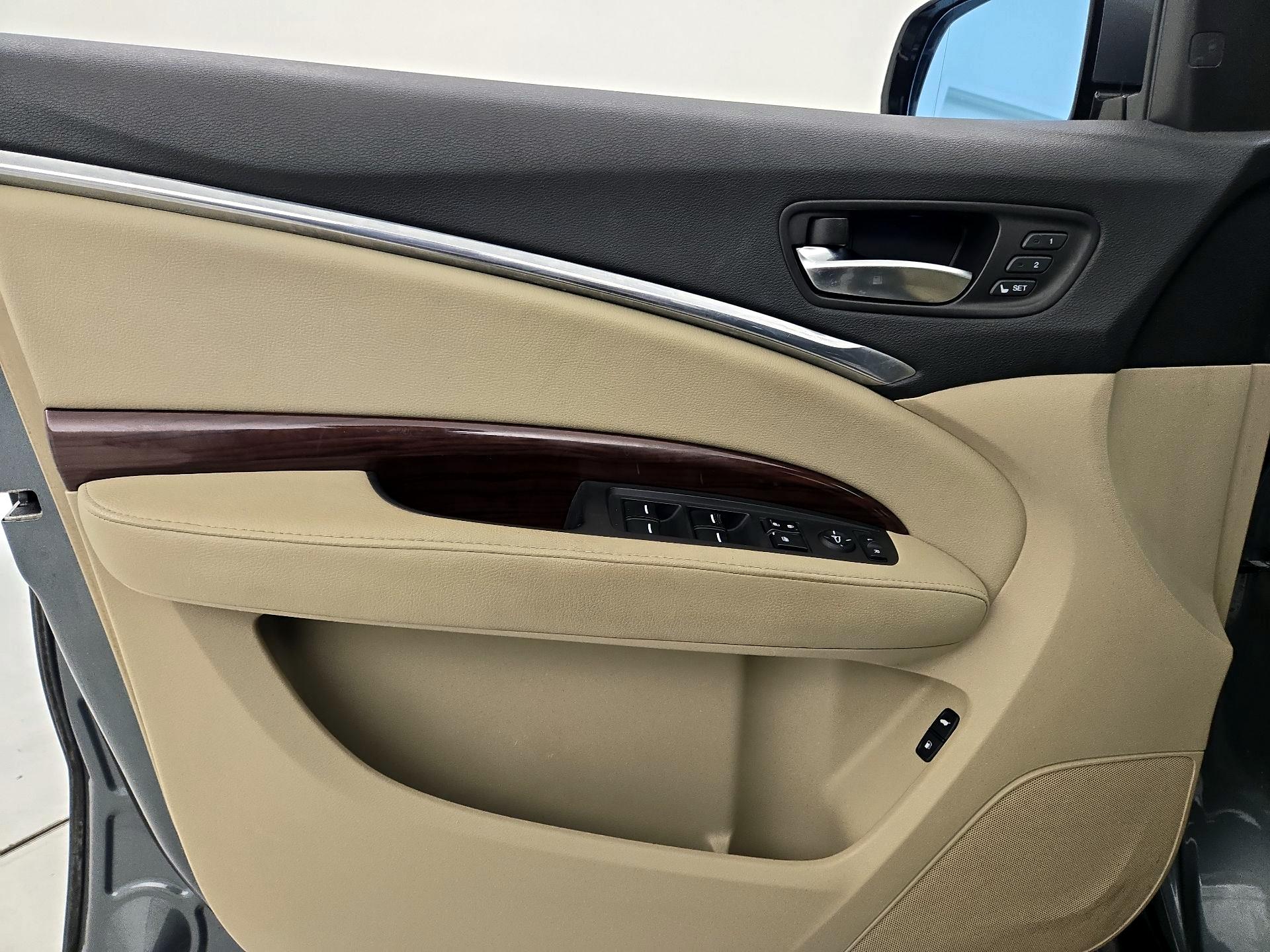 Thumbnail: 2015 Acura MDX - 12