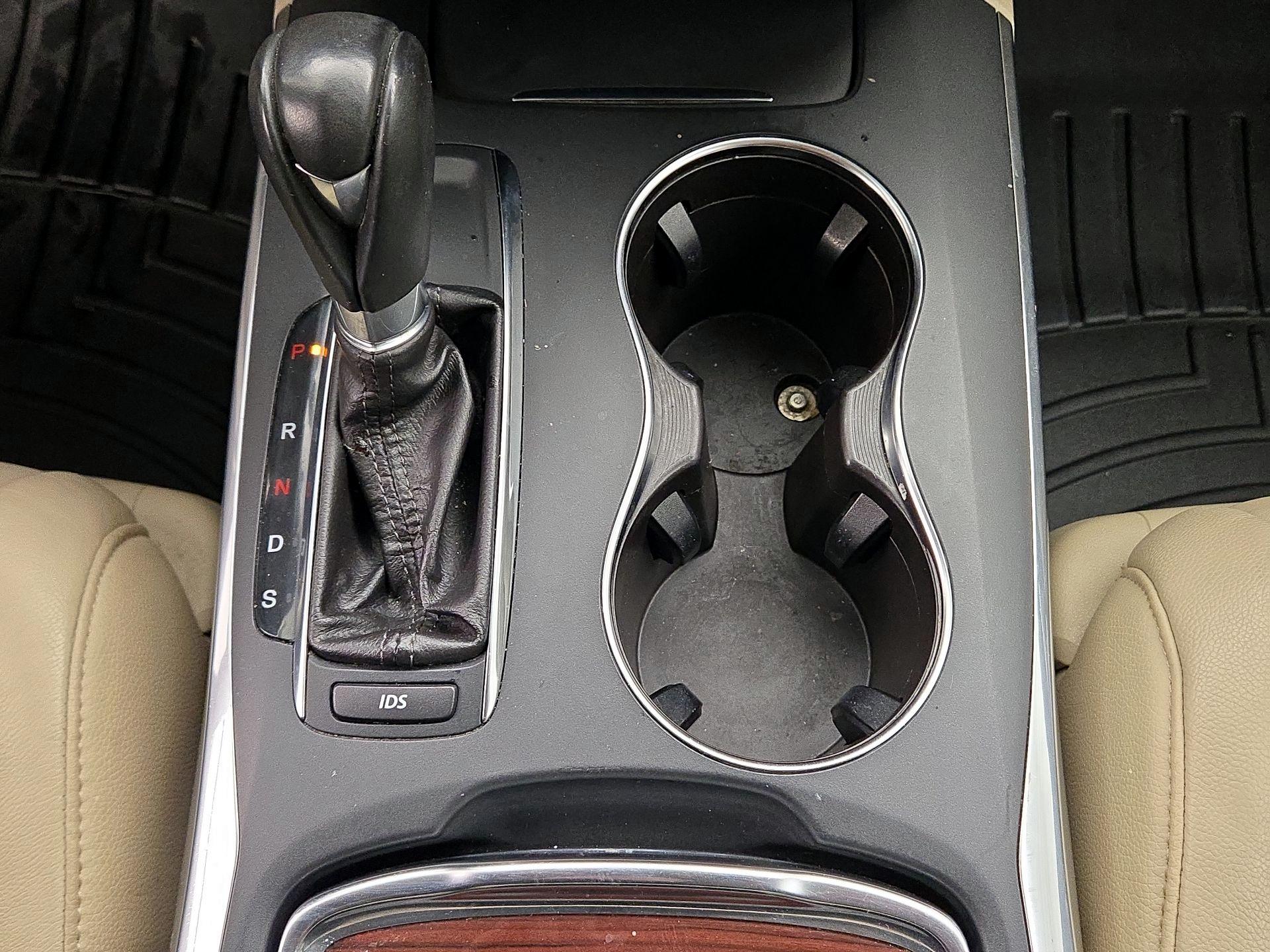 Thumbnail: 2015 Acura MDX - 17