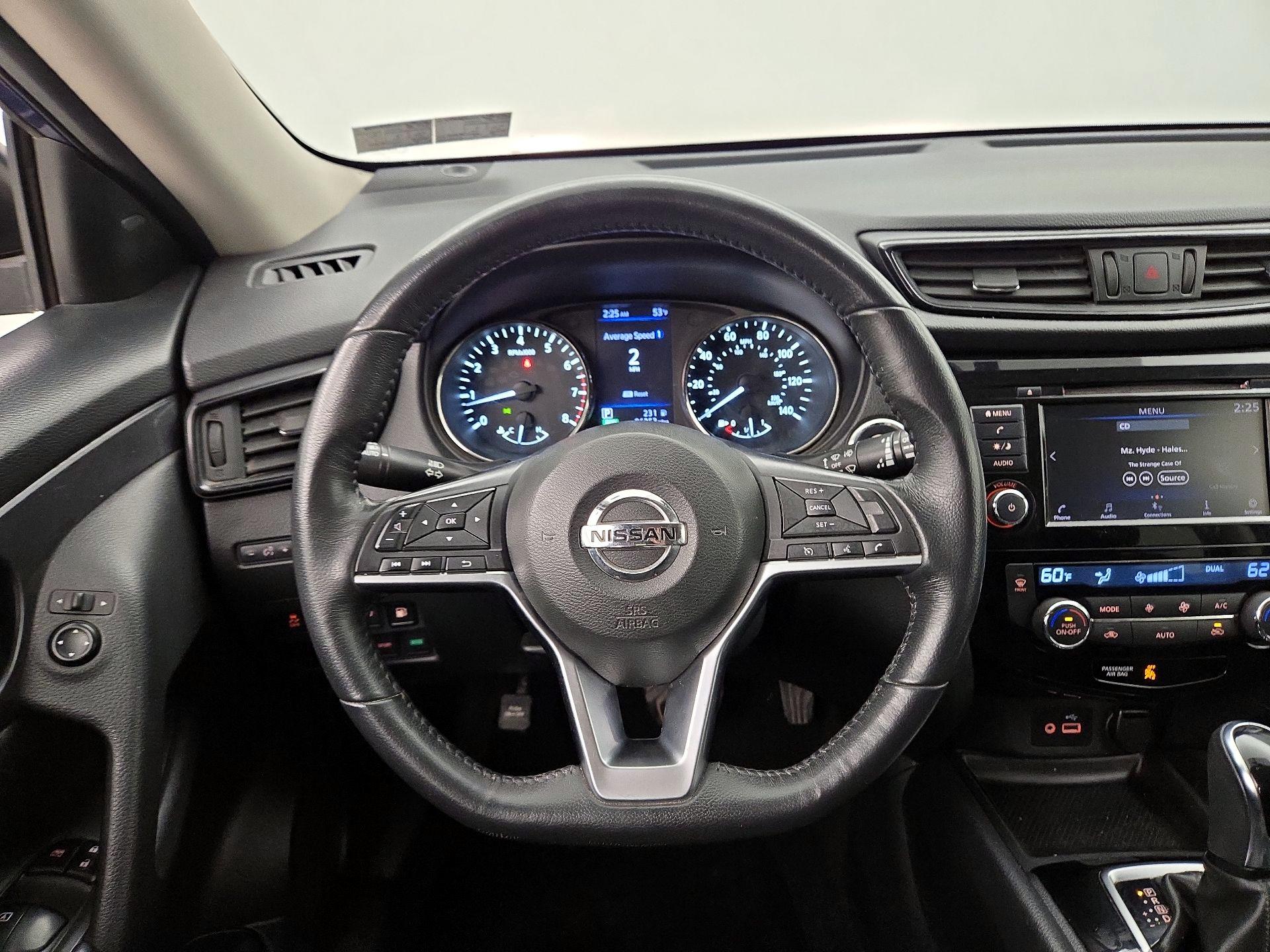 Thumbnail: 2018 Nissan Rogue - 10