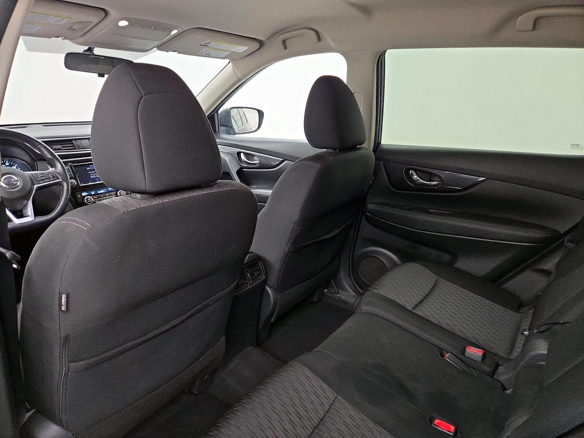 Thumbnail: 2018 Nissan Rogue - 19