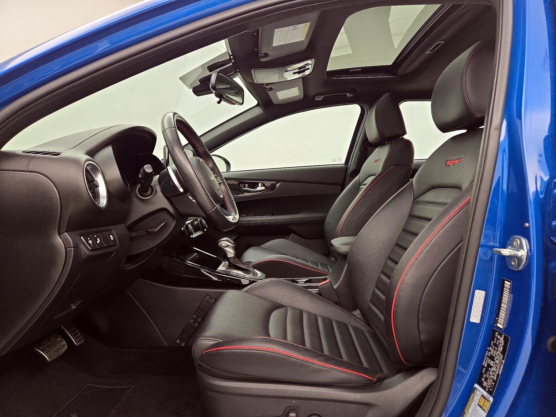 Thumbnail: 2023 Kia Forte - 11