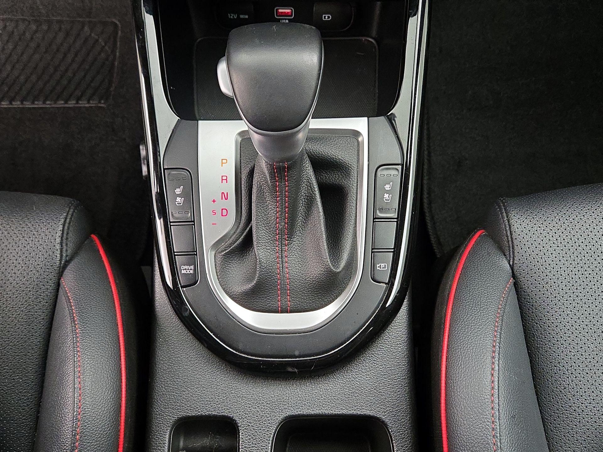 Thumbnail: 2023 Kia Forte - 17