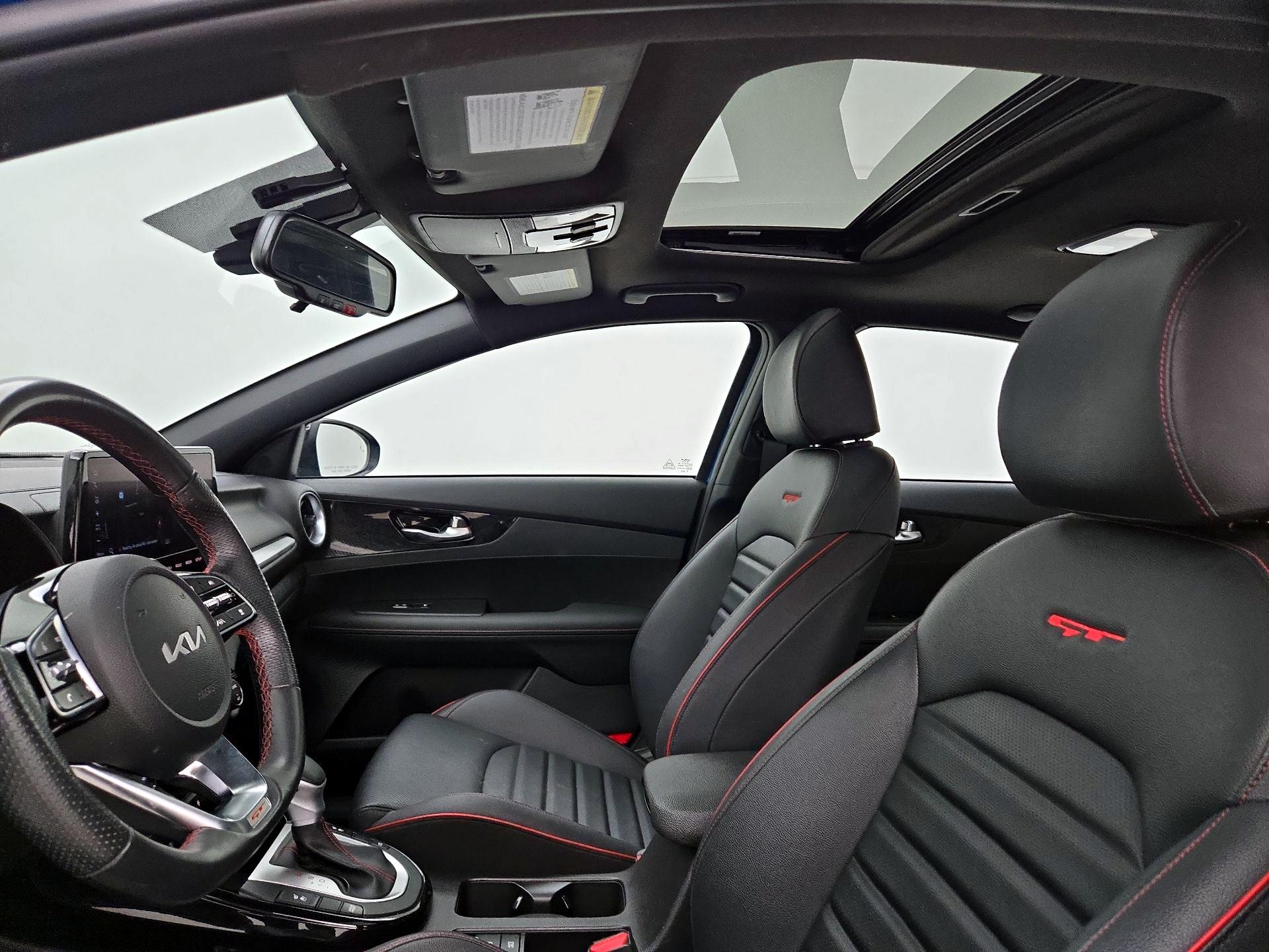 Thumbnail: 2023 Kia Forte - 19