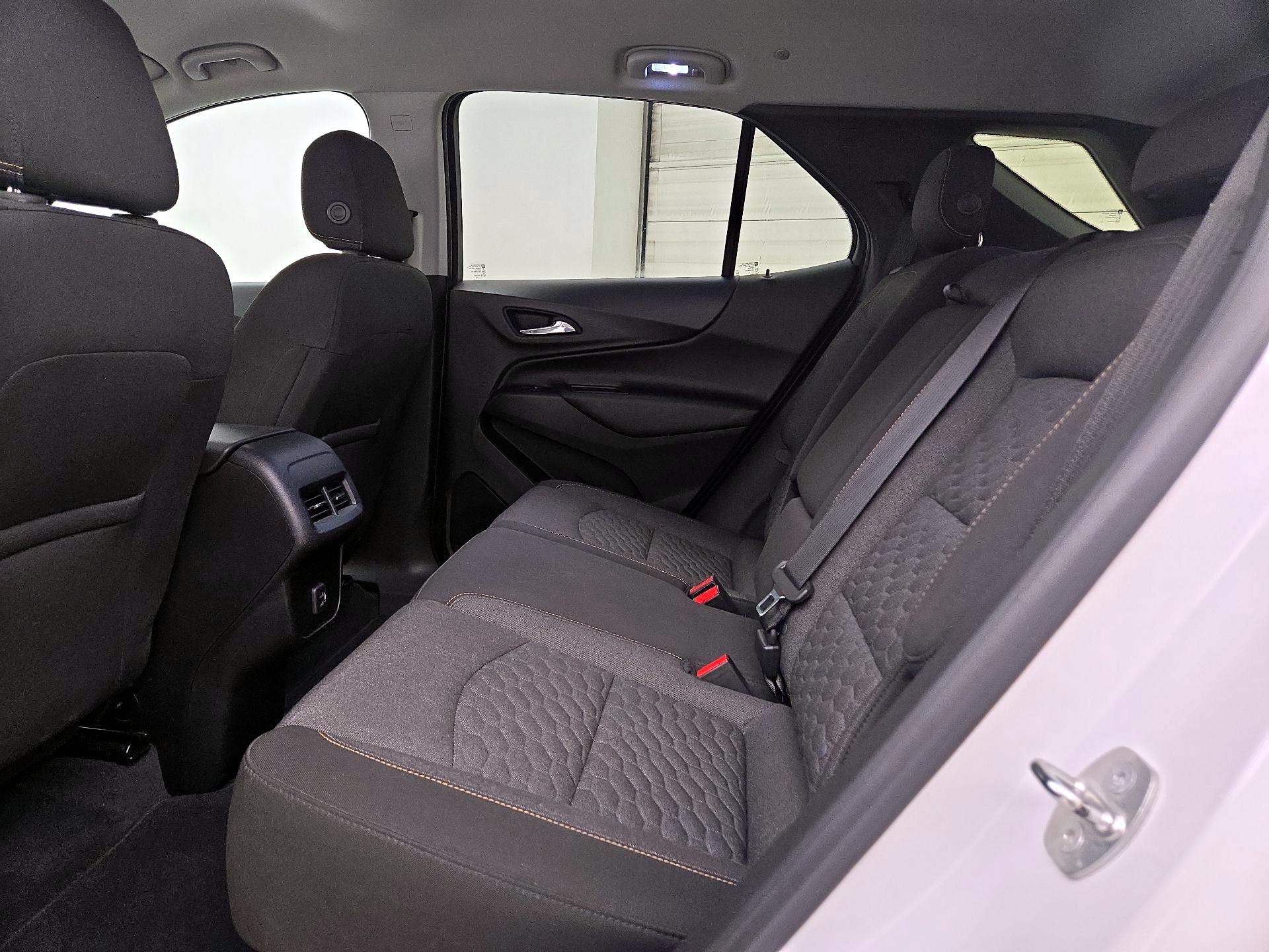 Thumbnail: 2019 Chevrolet Equinox - 19