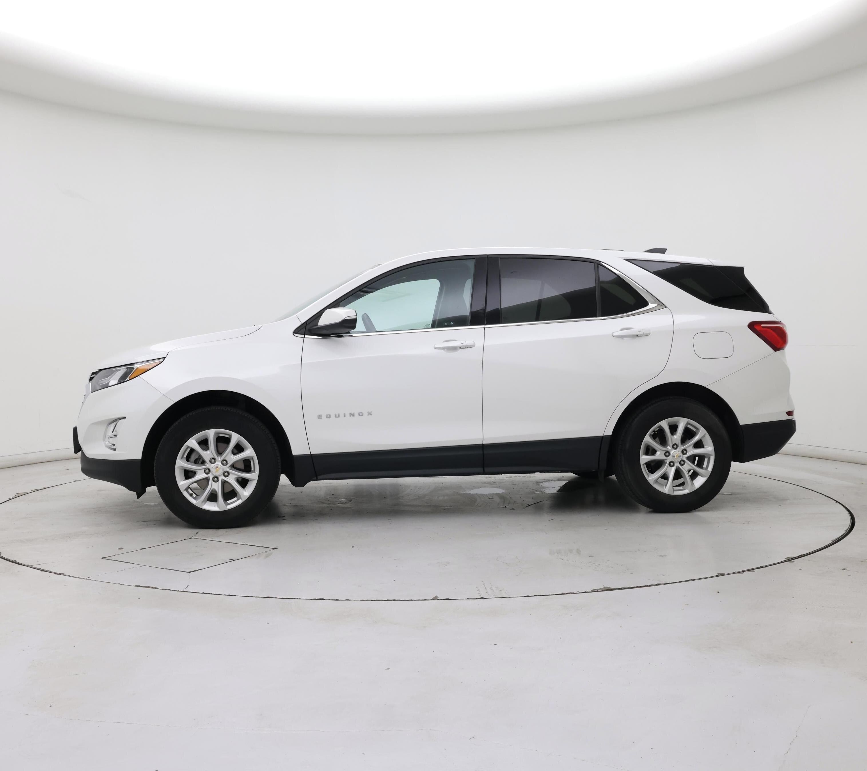 Thumbnail: 2019 Chevrolet Equinox - 3