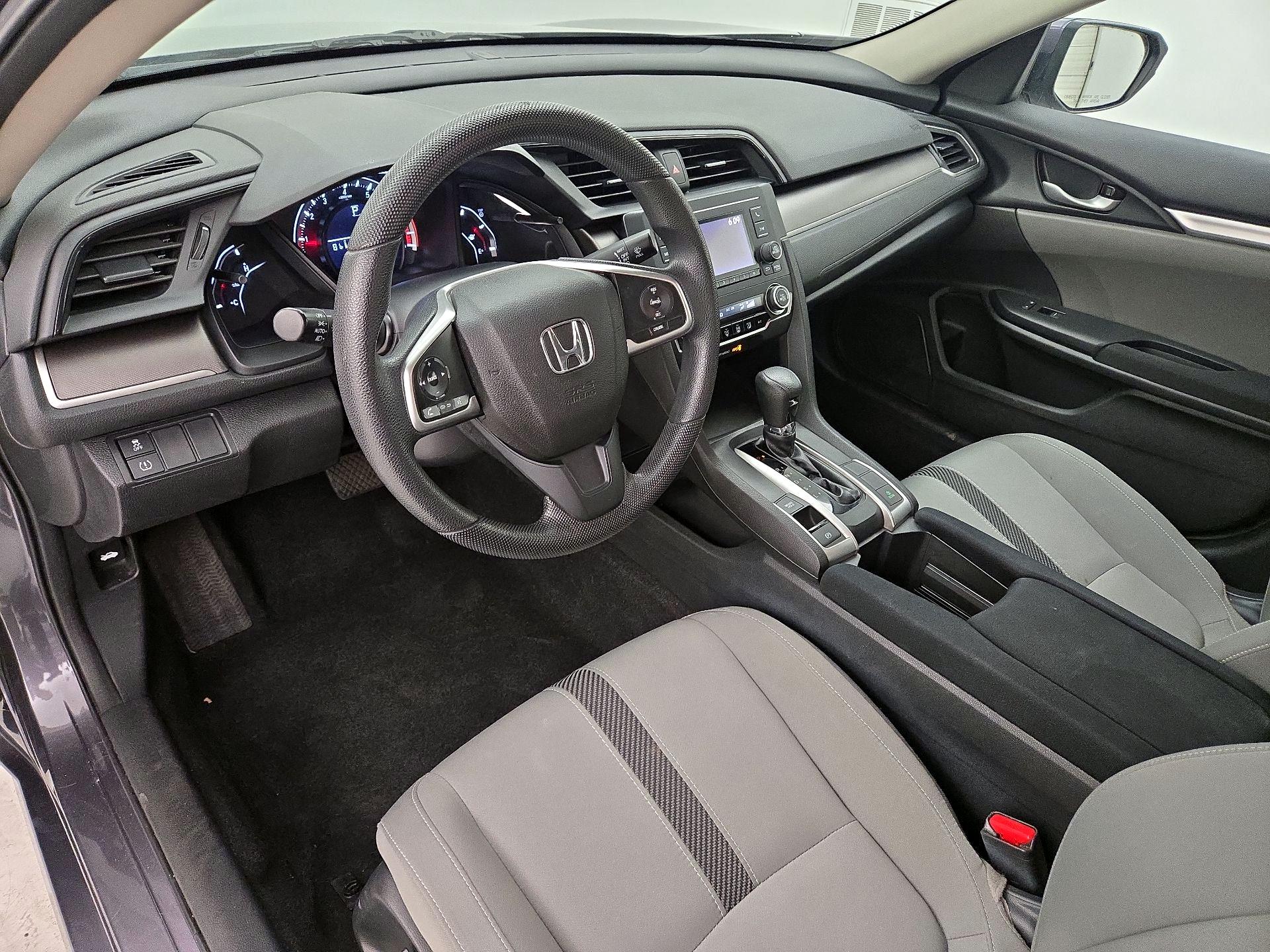 Thumbnail: 2017 Honda Civic - 11