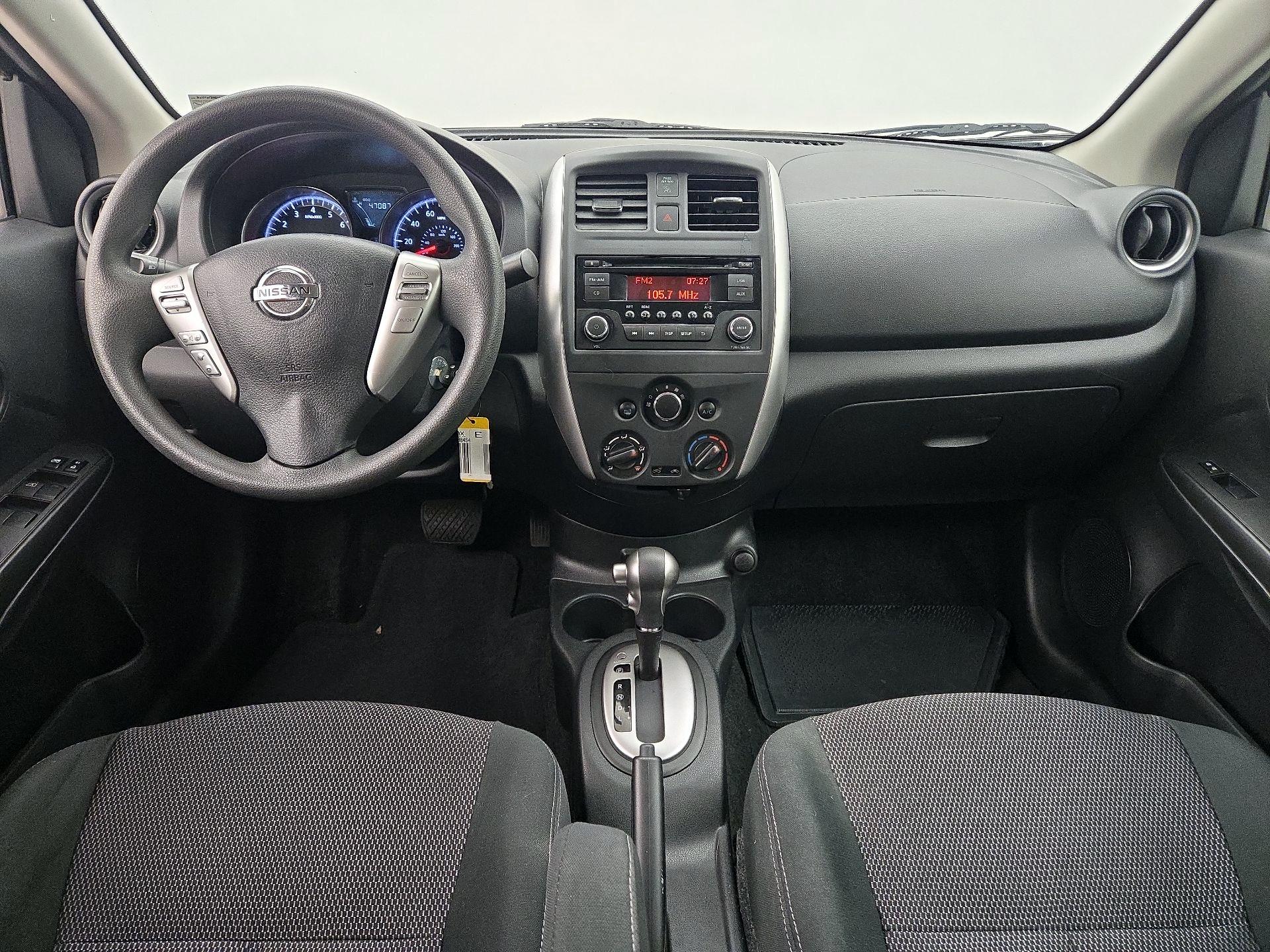 Thumbnail: 2017 Nissan Versa - 9